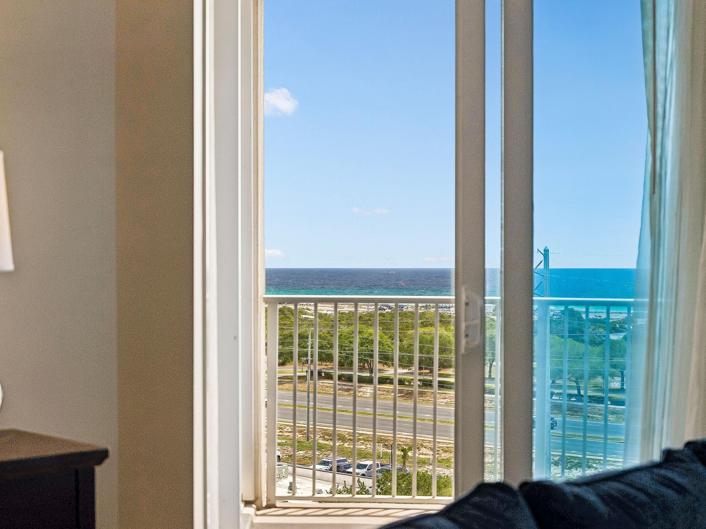 THE PALMS OF DESTIN - Residential