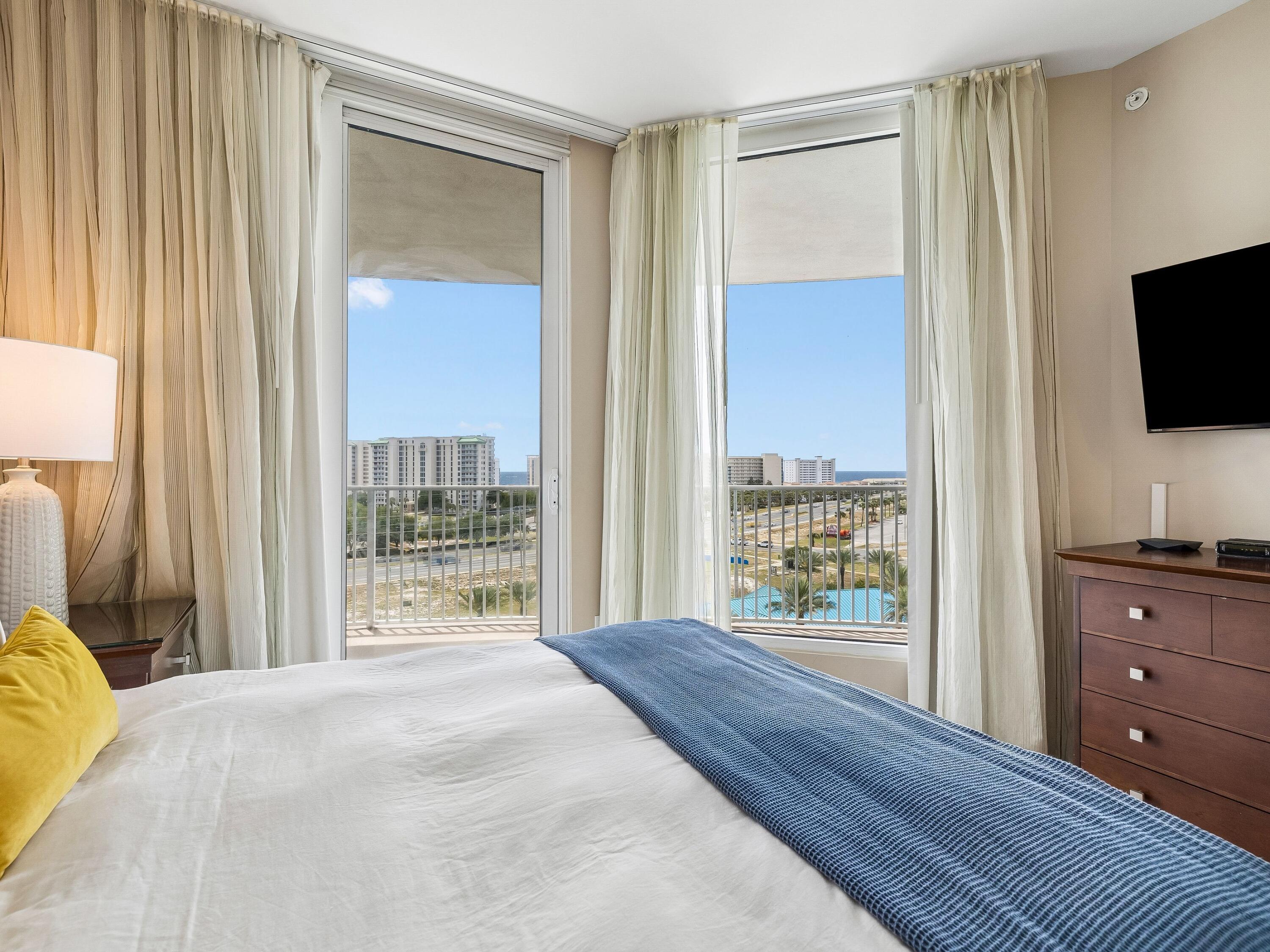 THE PALMS OF DESTIN - Residential