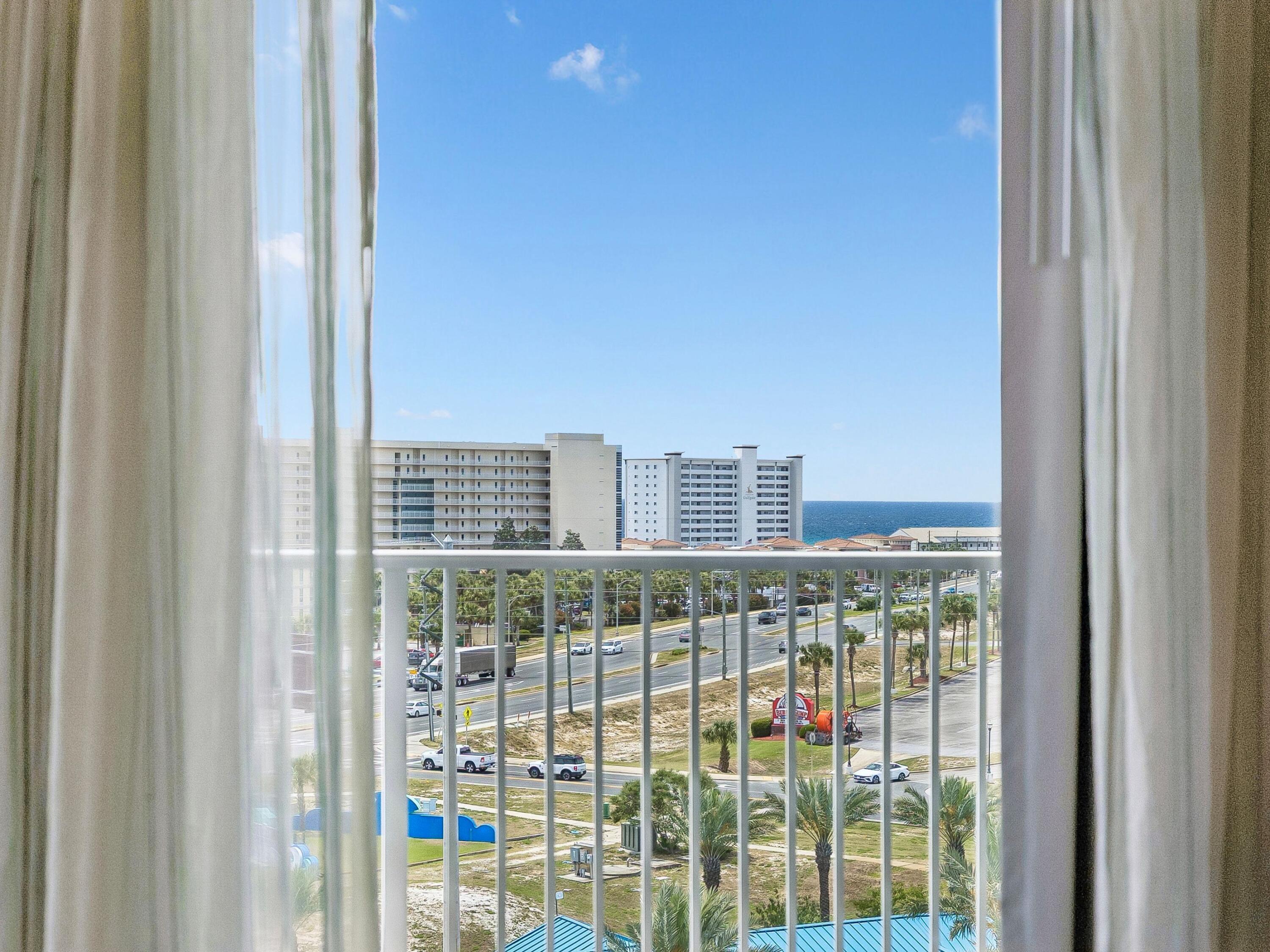 THE PALMS OF DESTIN - Residential