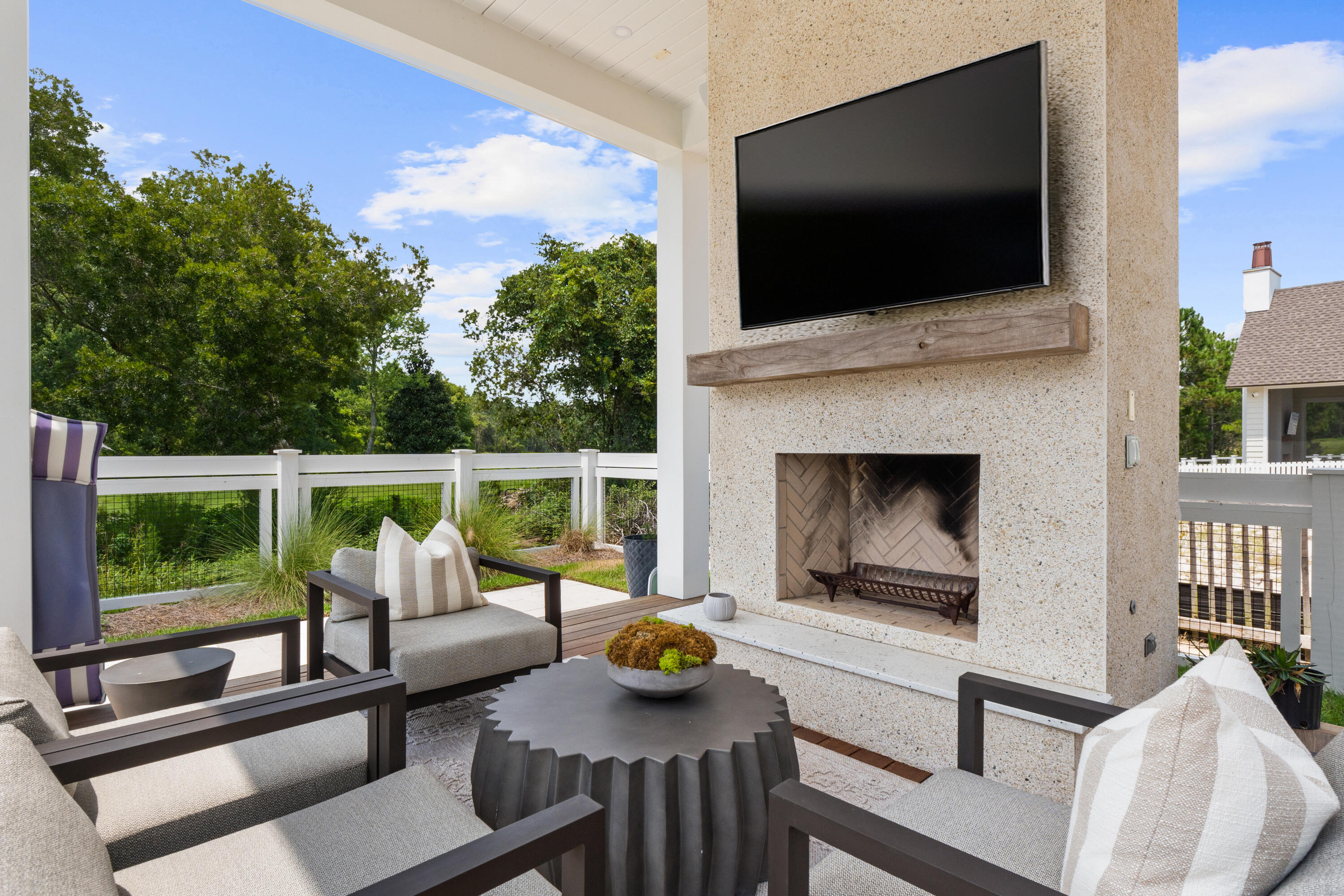 WATERSOUND ORIGINS - Residential