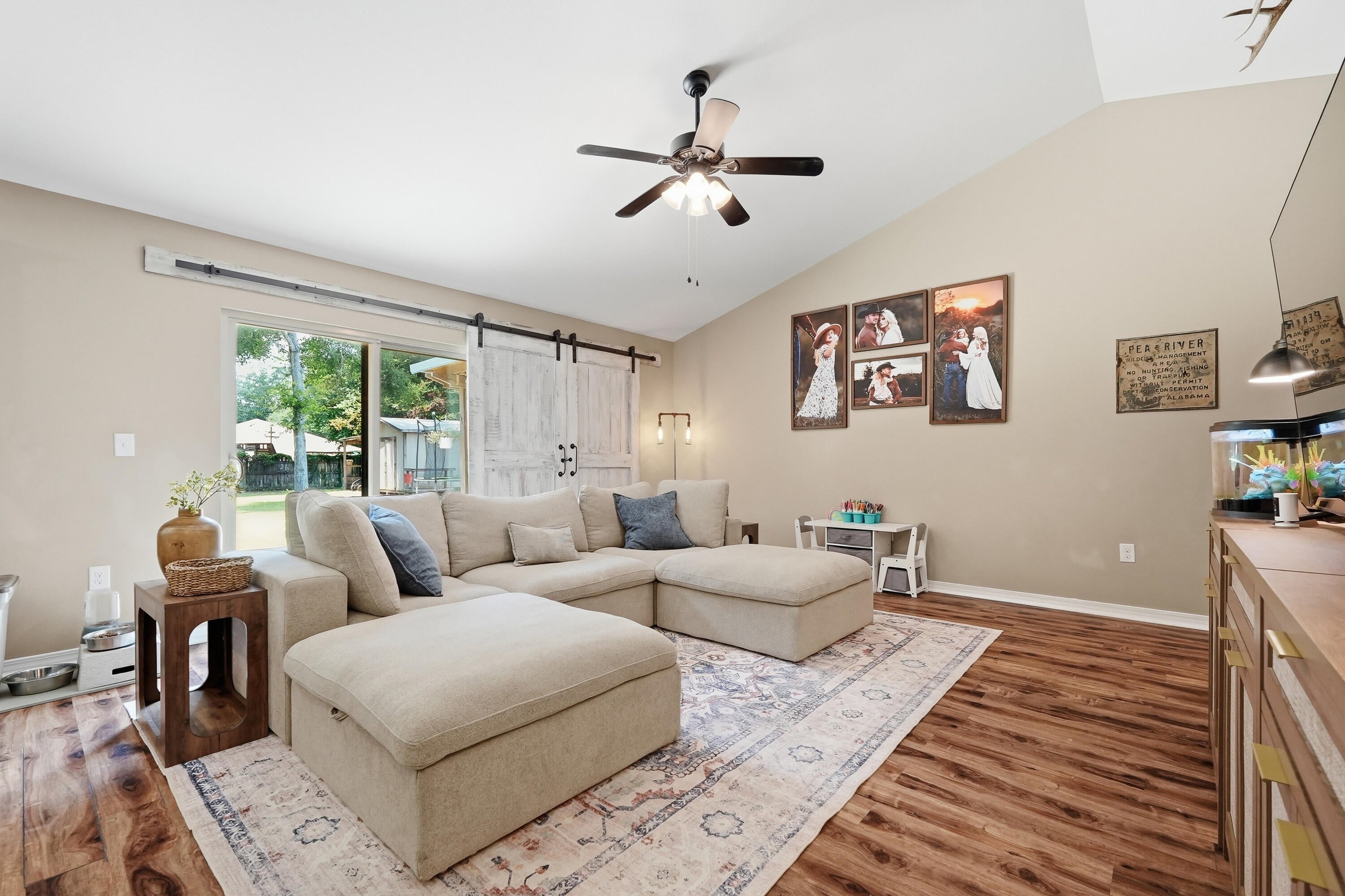 GLEN FOREST REPLAT - Residential