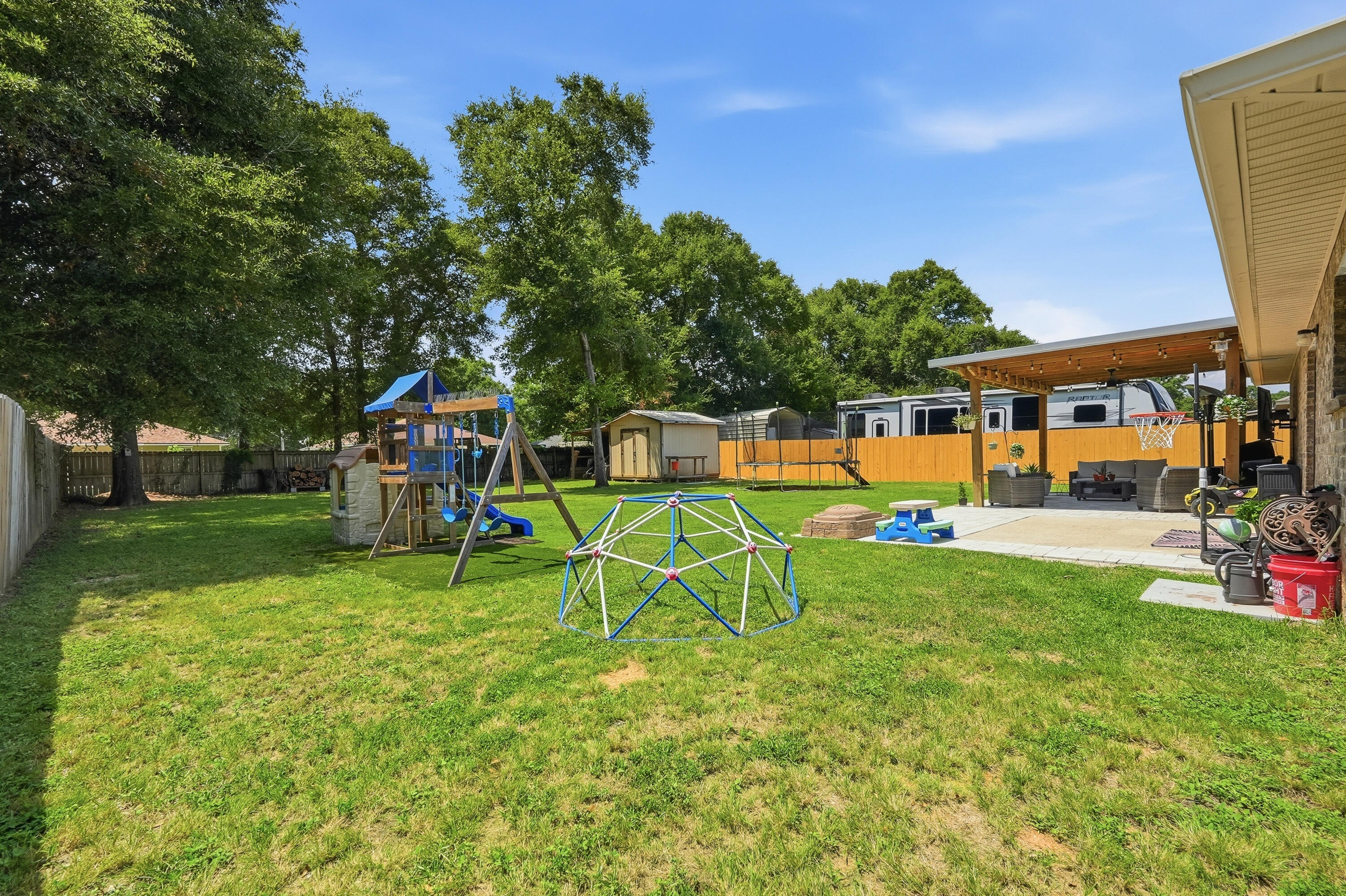 GLEN FOREST REPLAT - Residential