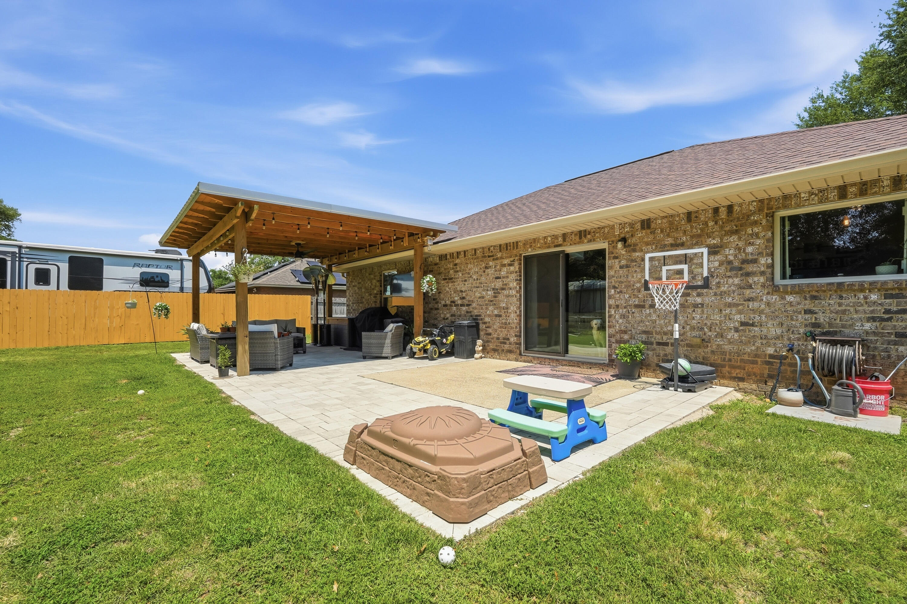 GLEN FOREST REPLAT - Residential