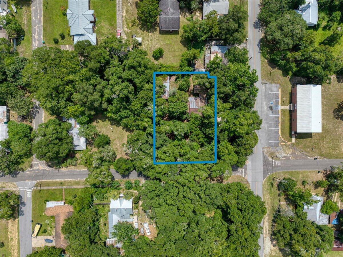 Discover this beautiful lot nestled in the picturesque countryside of Northwest Florida that is within walking distance to the historical district that is surrounded by the beautiful Lake DeFuniak which showcases the magical and majestic 10 million Christmas lights display every year. It is a truly special time for so many. Sweet and generational memories can be made during this time that's for sure!
Enjoy the tranquility of wide-open spaces, breathtaking natural scenery, and the charm of country life--all while being just a short drive from the world-famous sugar-white sand beaches and emerald-green waters that make Florida's Gulf Coast one of the most sought-after destinations in the world.

Whether you're dreaming of building your forever home, a weekend retreat, or an investment property, this exceptional lot offers the perfect blend of privacy, natural beauty, and convenient access to some of Florida's most stunning beaches.
