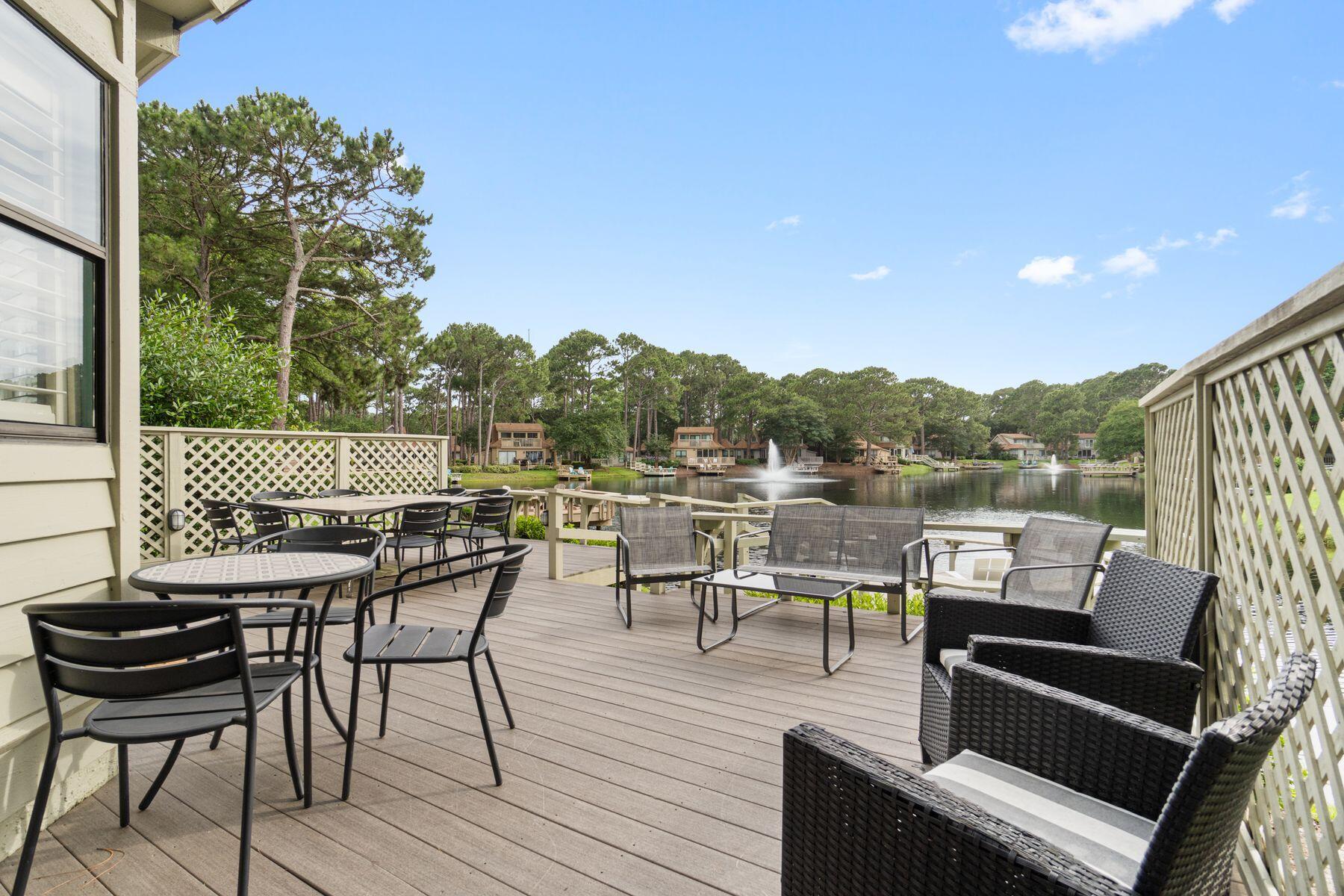 FAIRWAYS AT SANDESTIN PH 1 - Residential