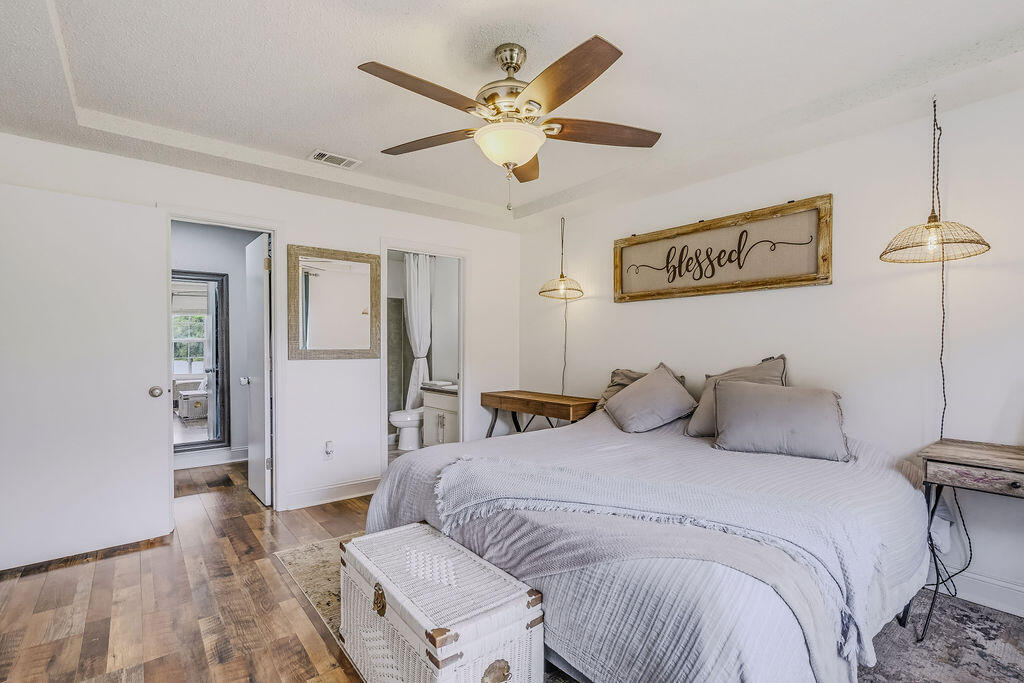 SOUTH POINTE ESTATES - Residential