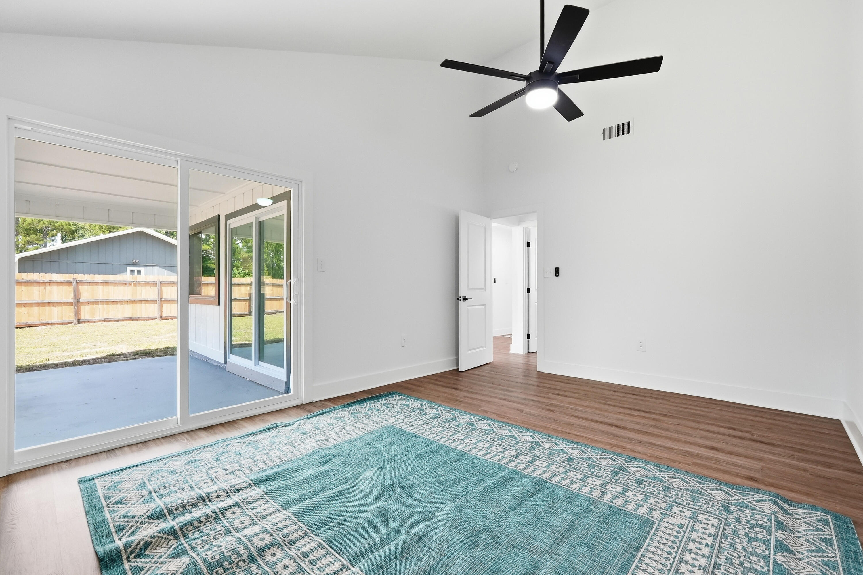 HOLLEY BY THE SEA - Residential