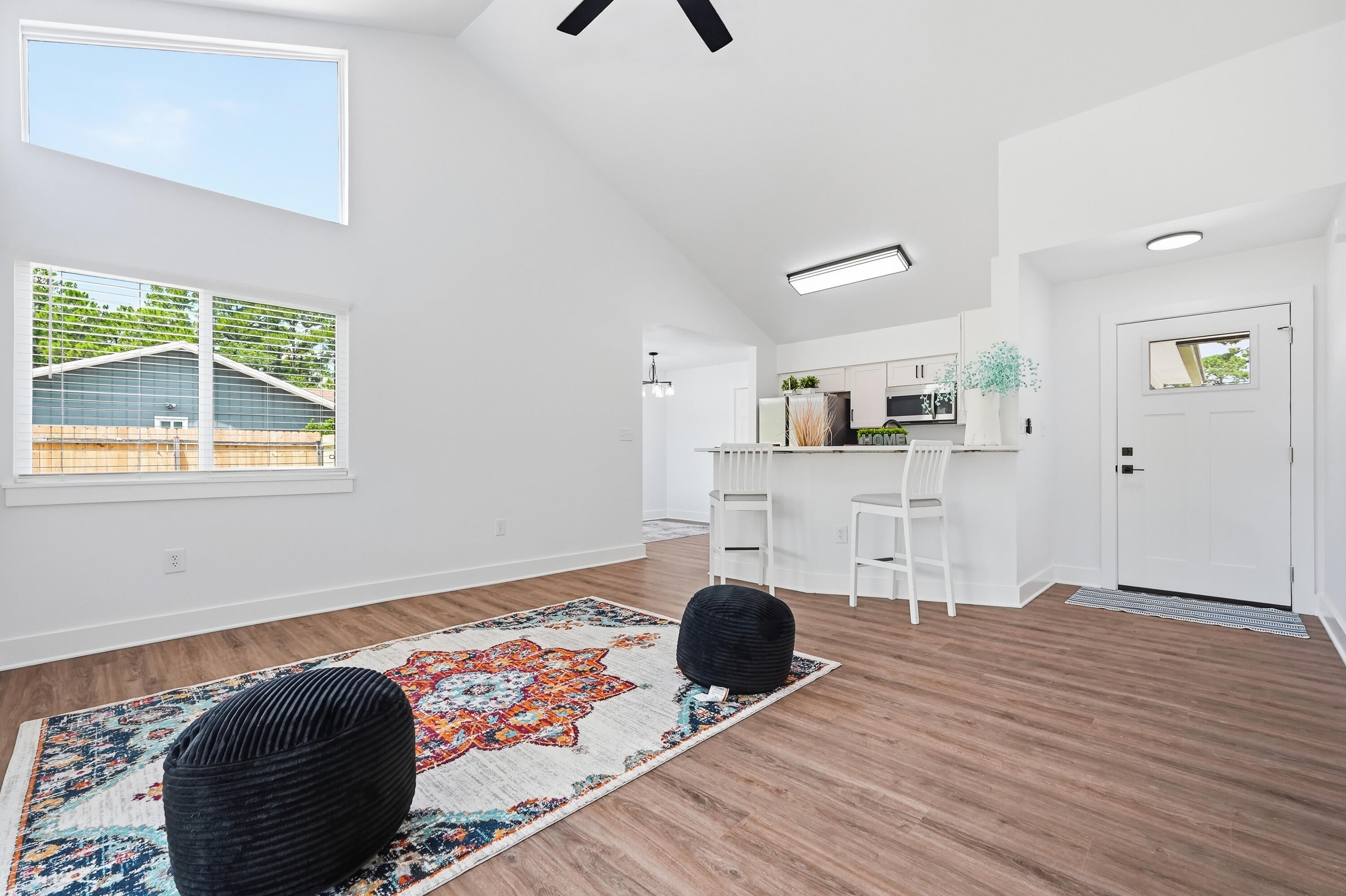 HOLLEY BY THE SEA - Residential