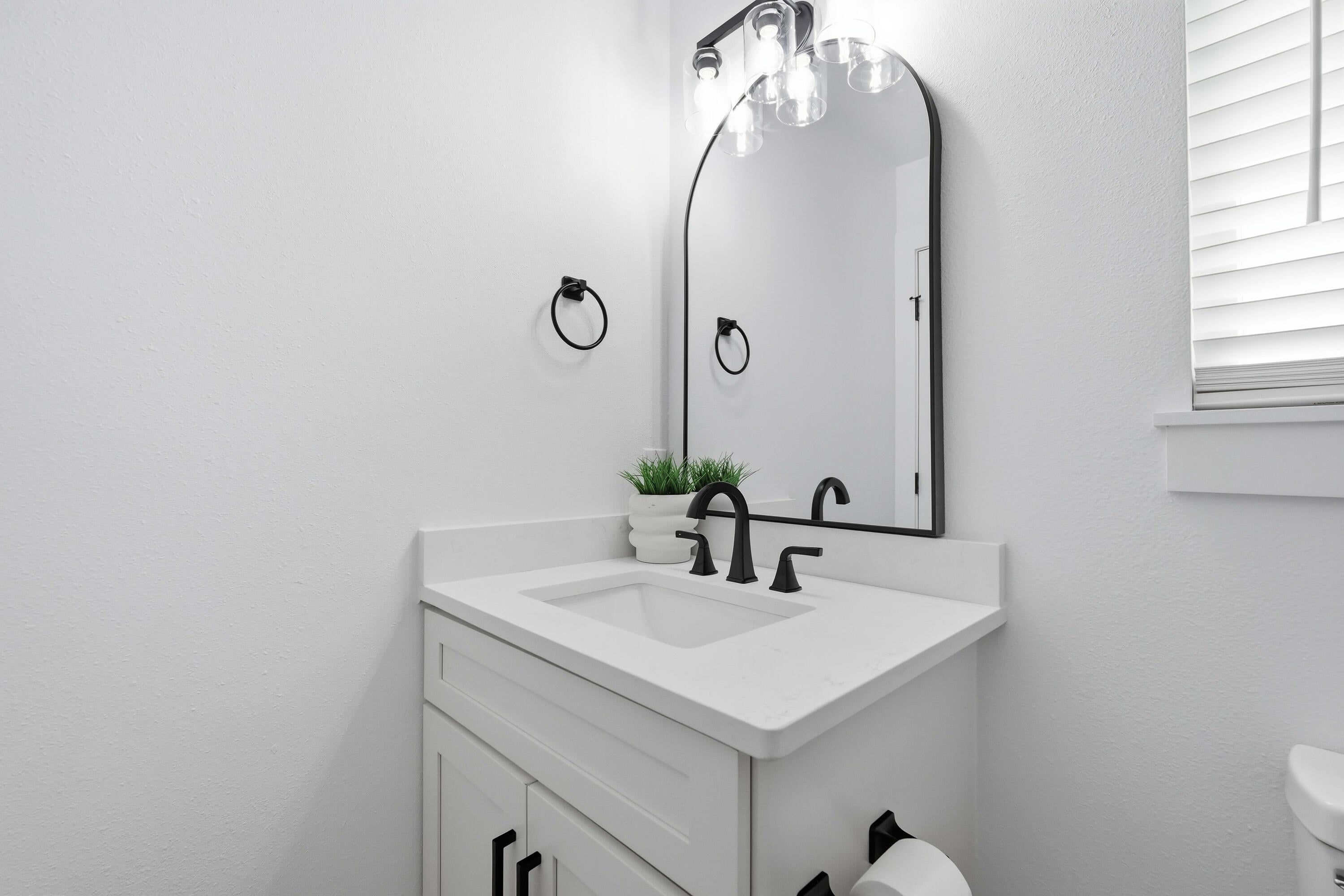 HOLLEY BY THE SEA - Residential