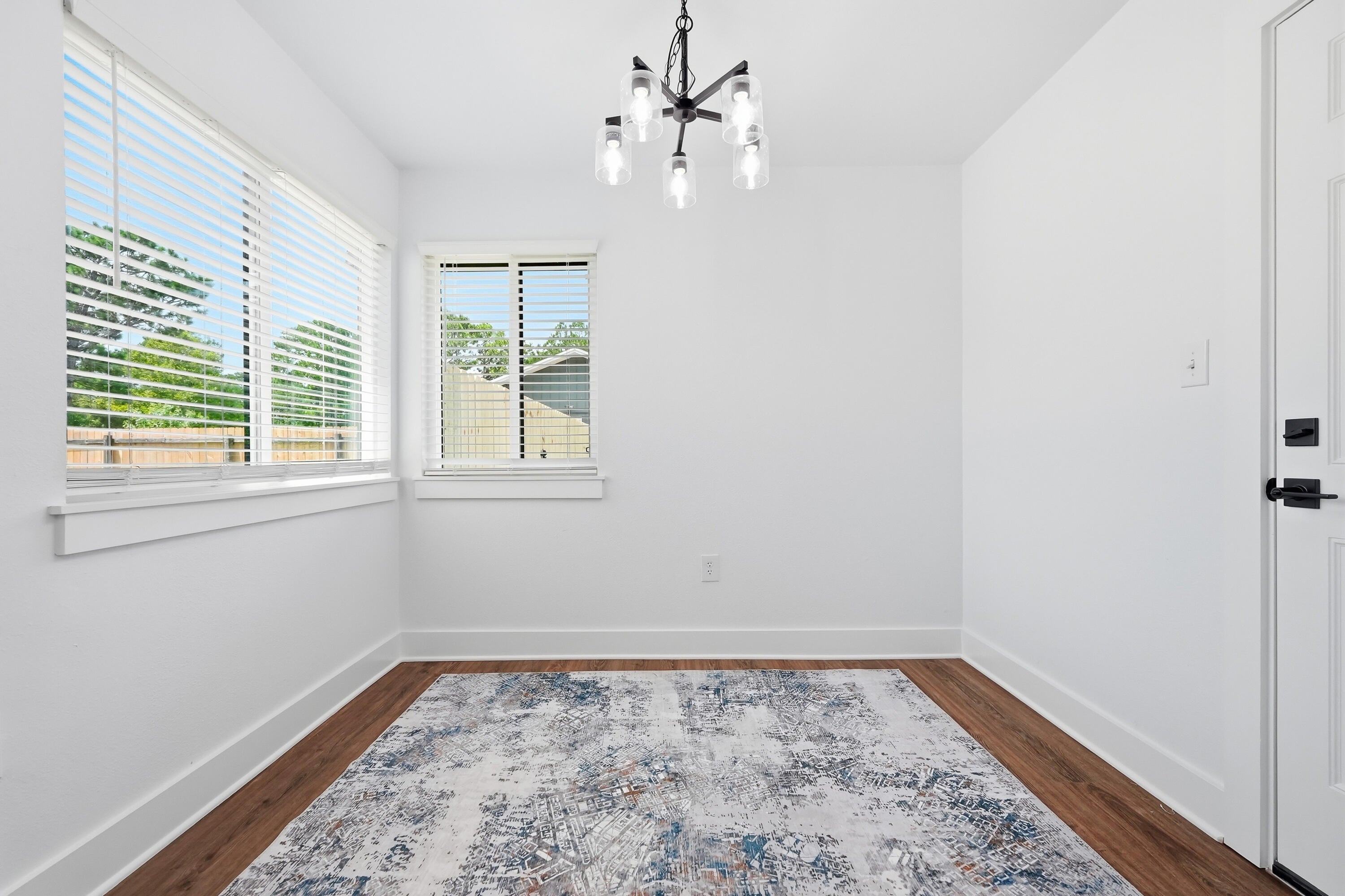 HOLLEY BY THE SEA - Residential