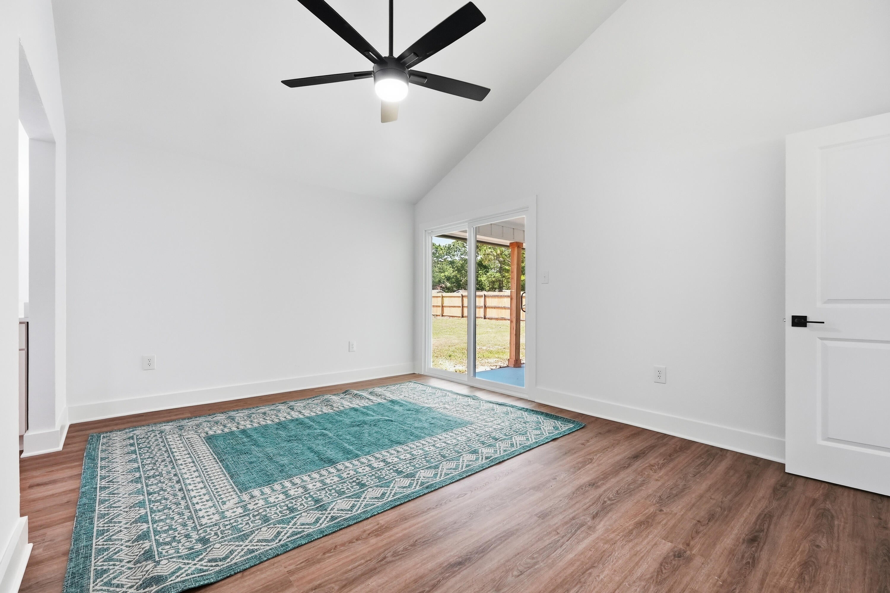 HOLLEY BY THE SEA - Residential