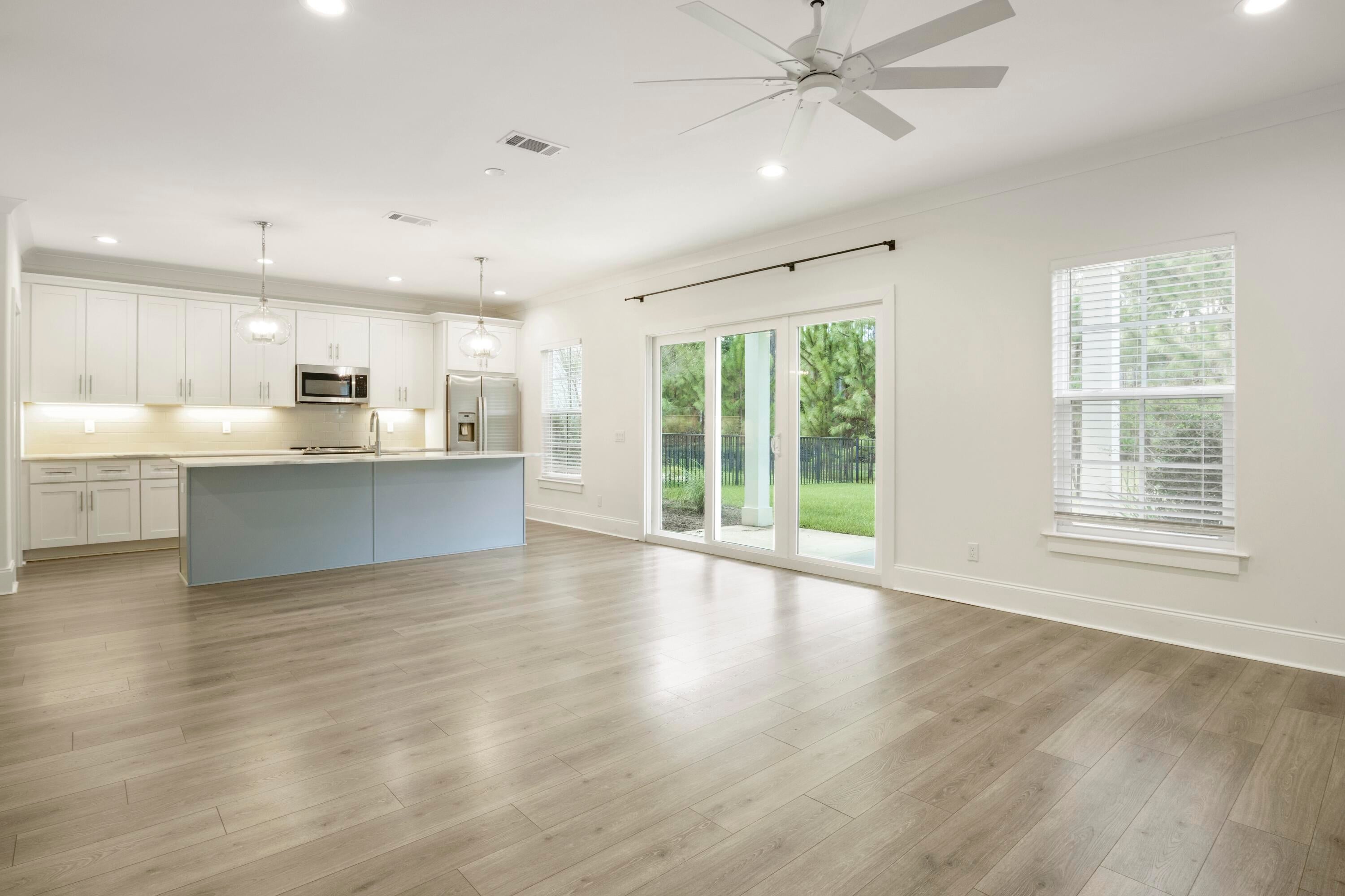 SUGAR SANDS ESTATES - Residential Lease