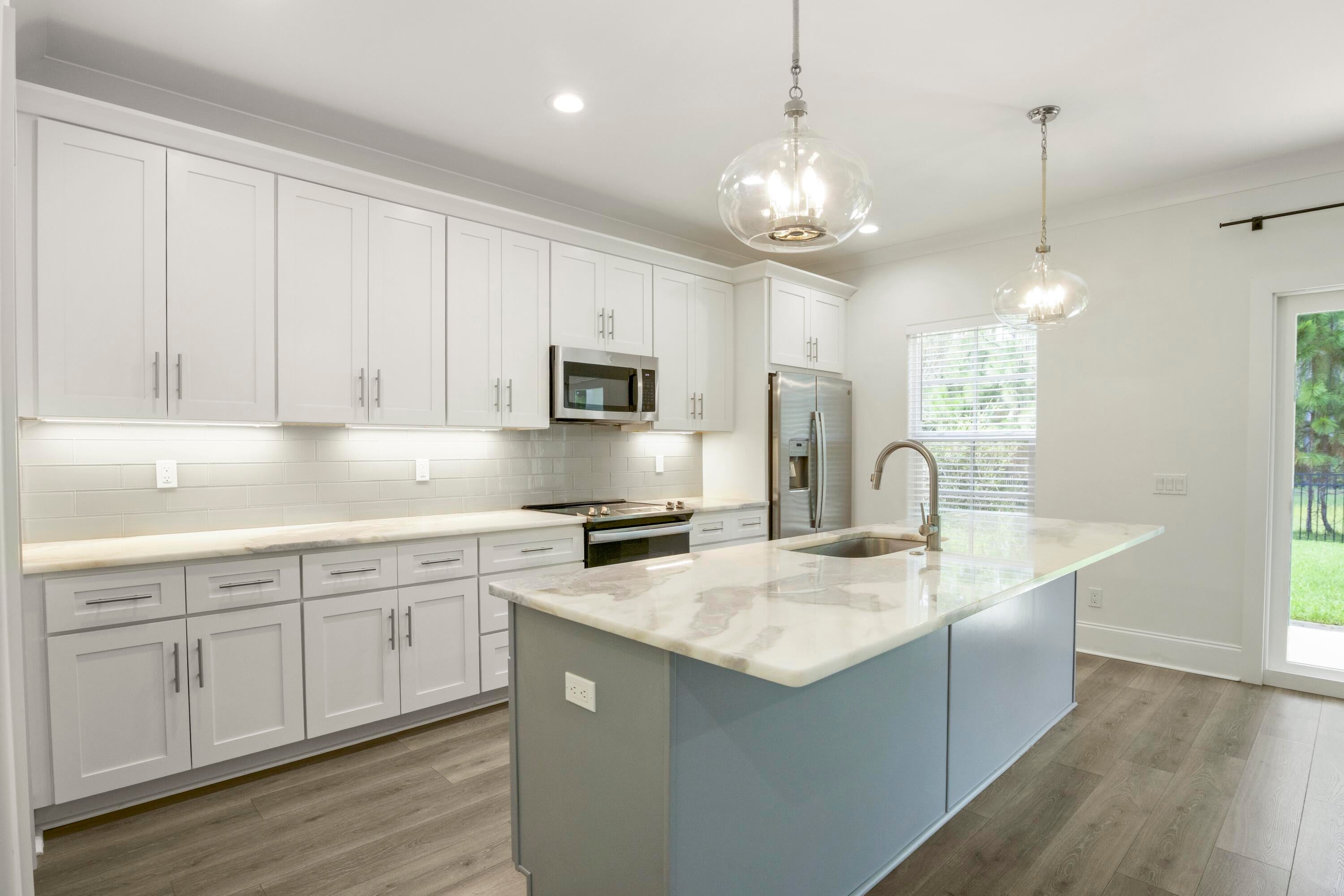 SUGAR SANDS ESTATES - Residential Lease