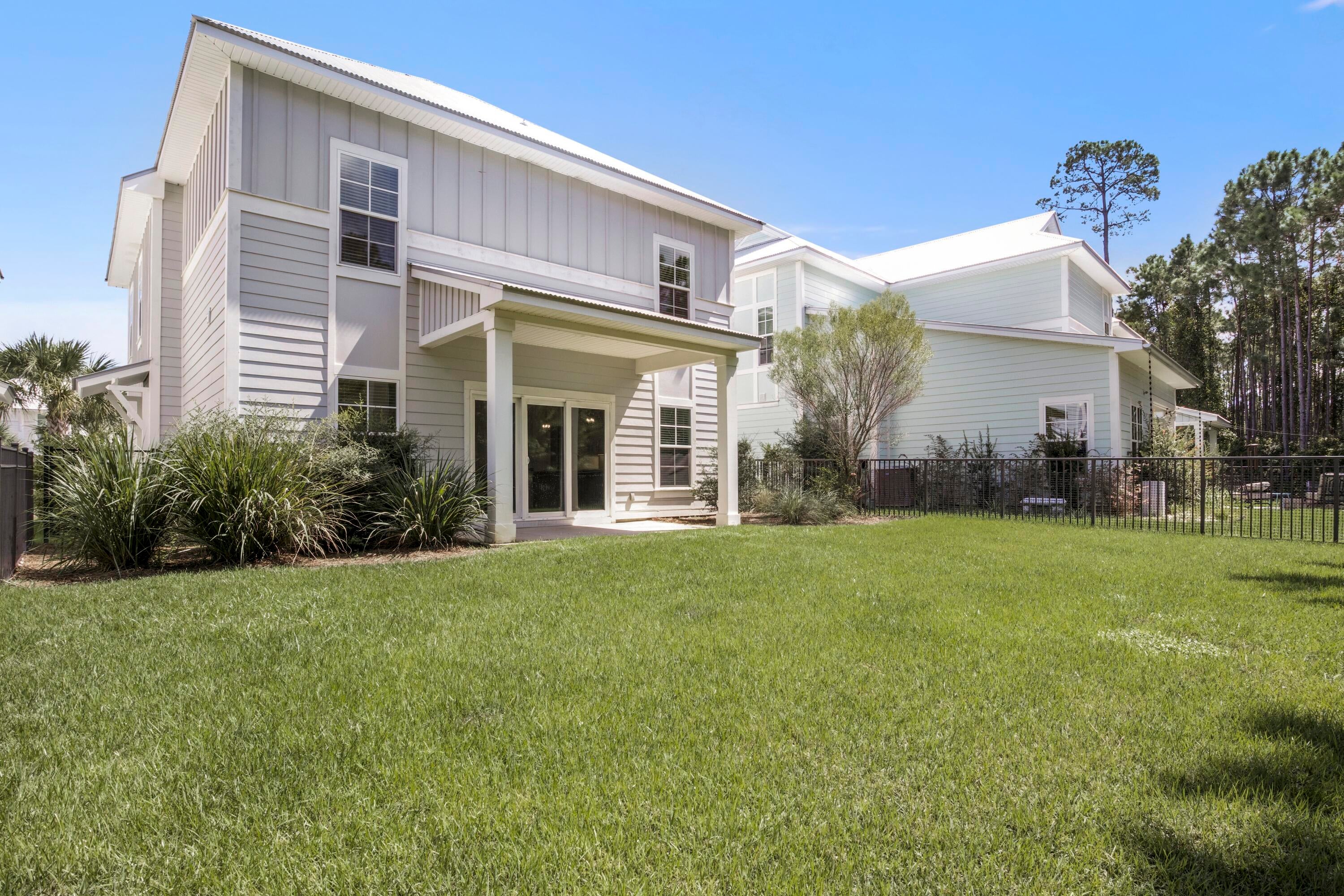 SUGAR SANDS ESTATES - Residential Lease