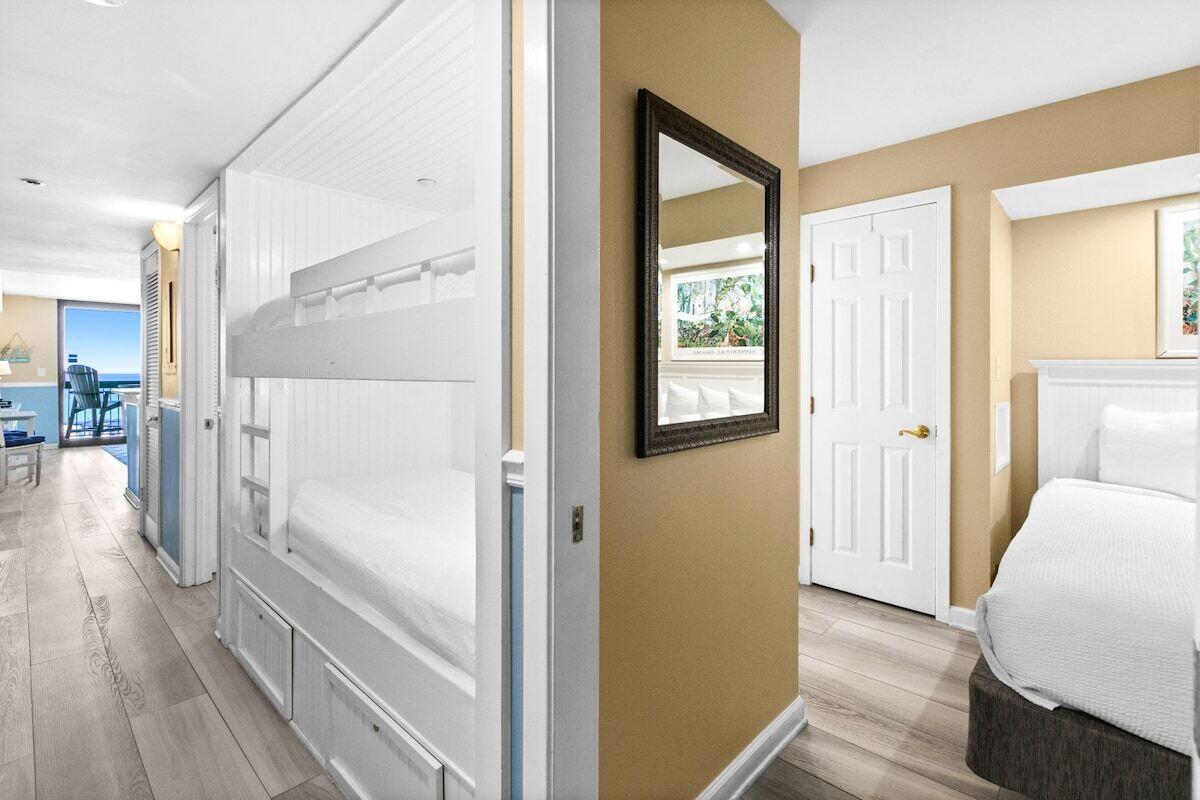SUNDESTIN - Residential