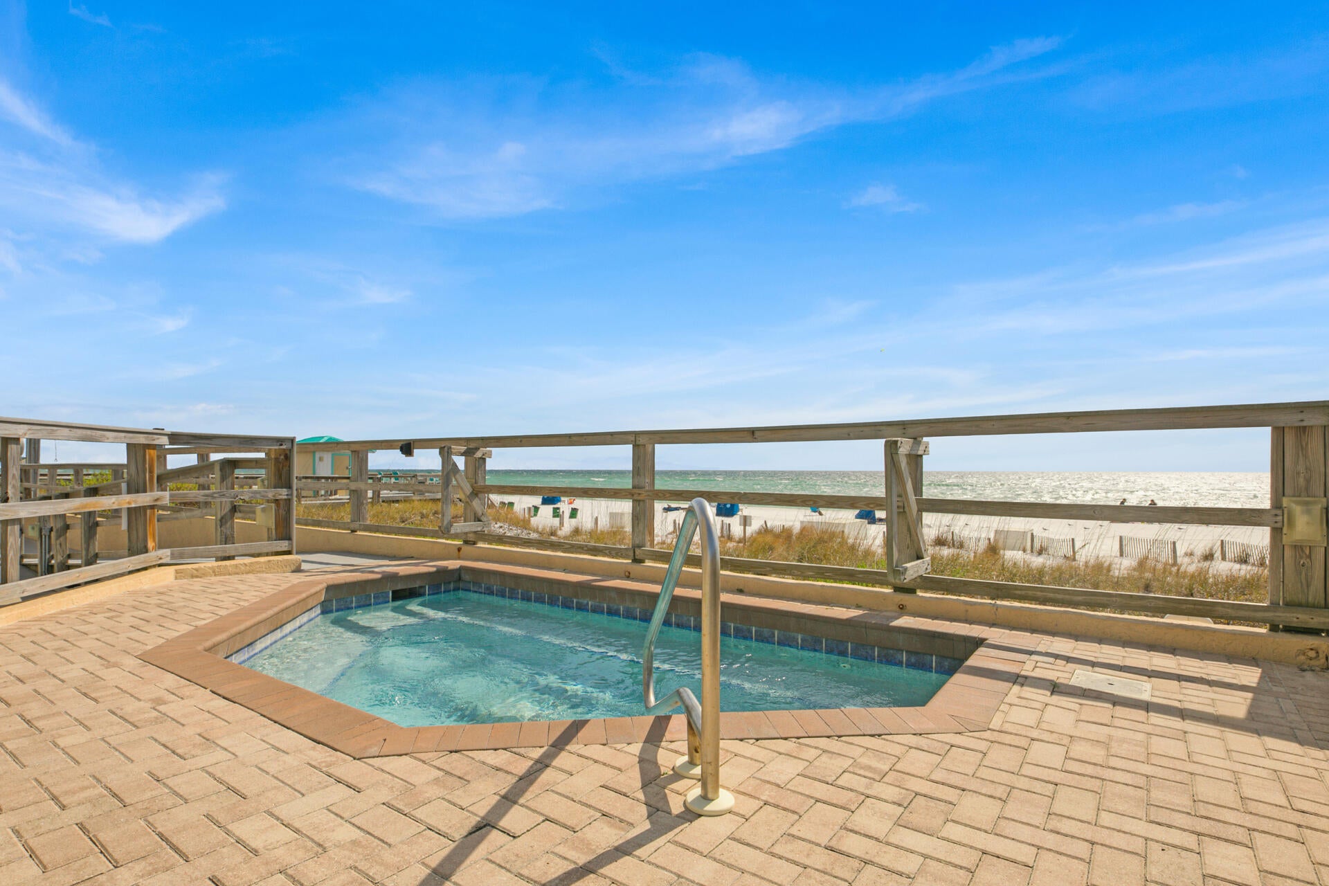 SUNDESTIN - Residential