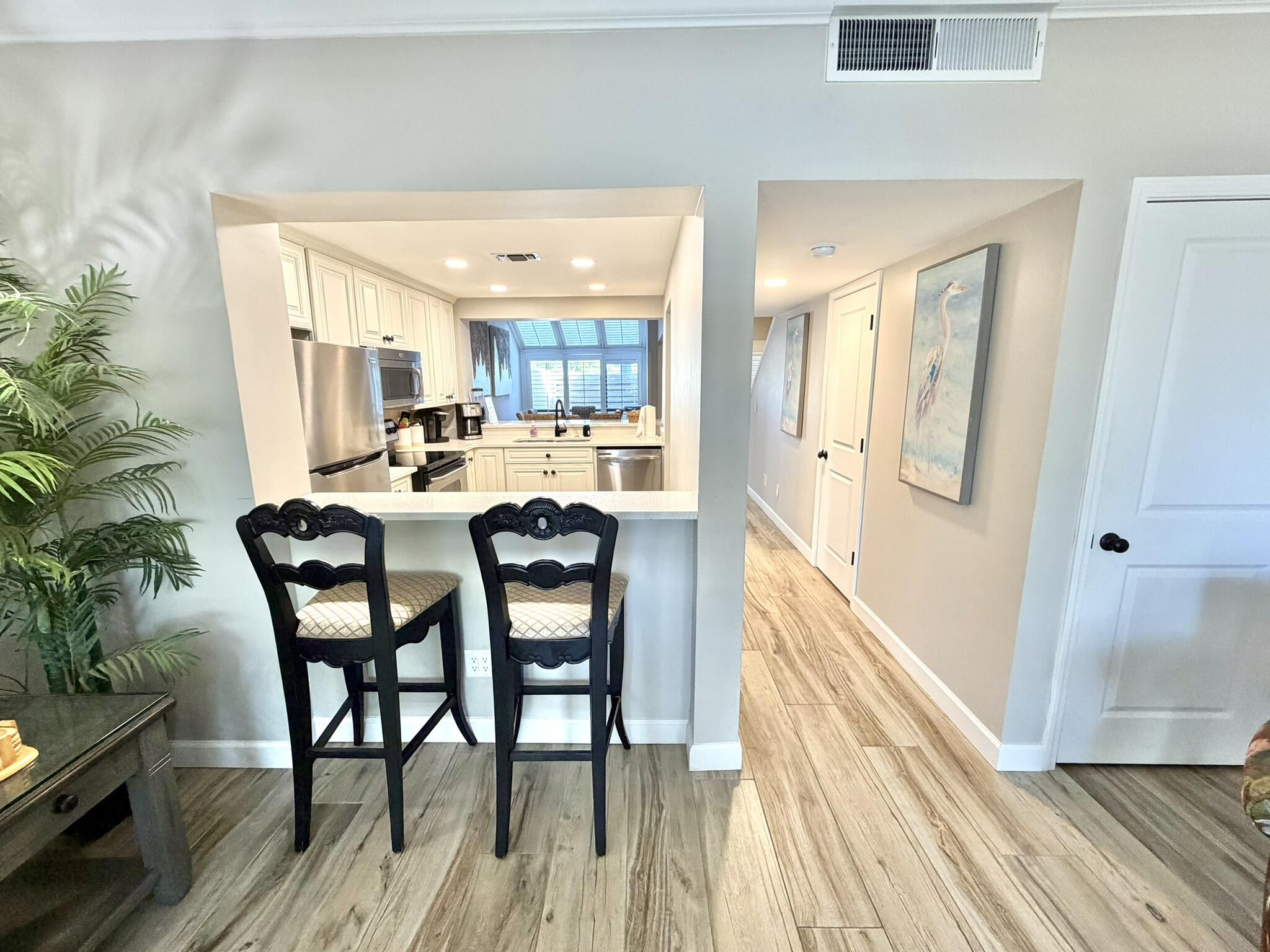 BEACHWALK T/H - Residential