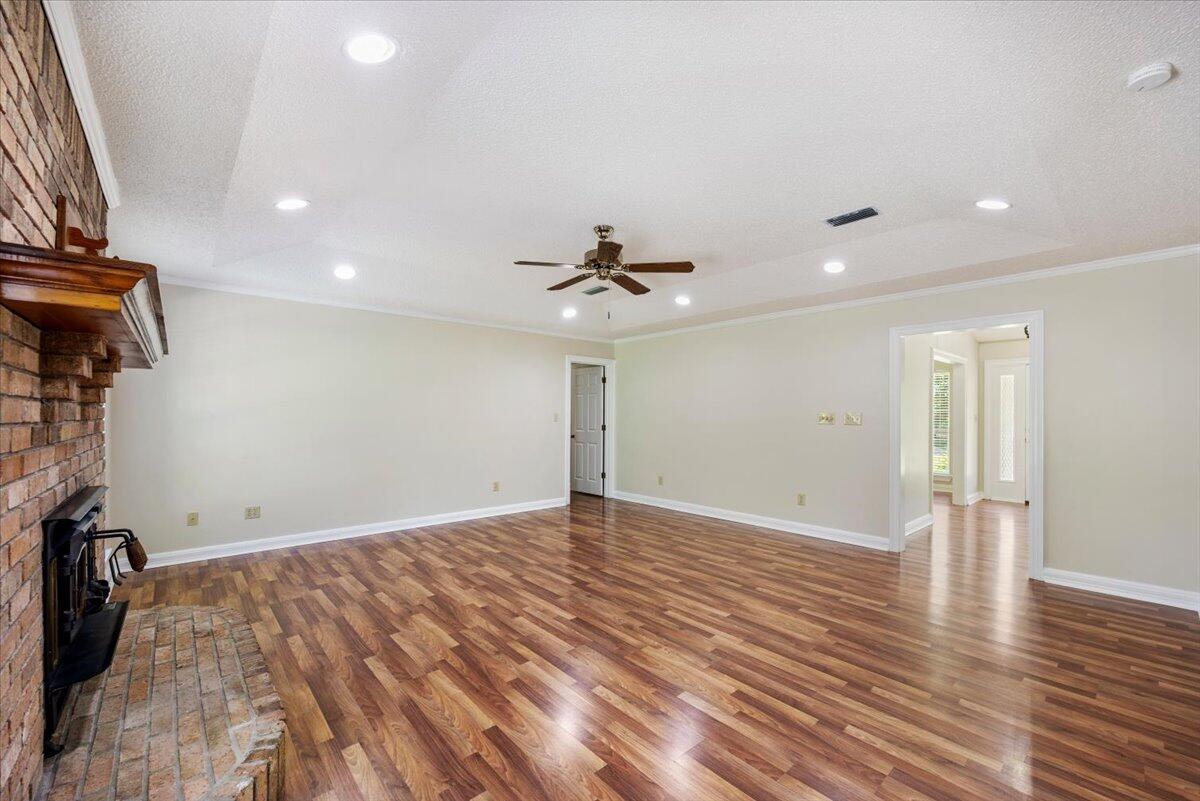 WATERVIEW ESTATES - Residential