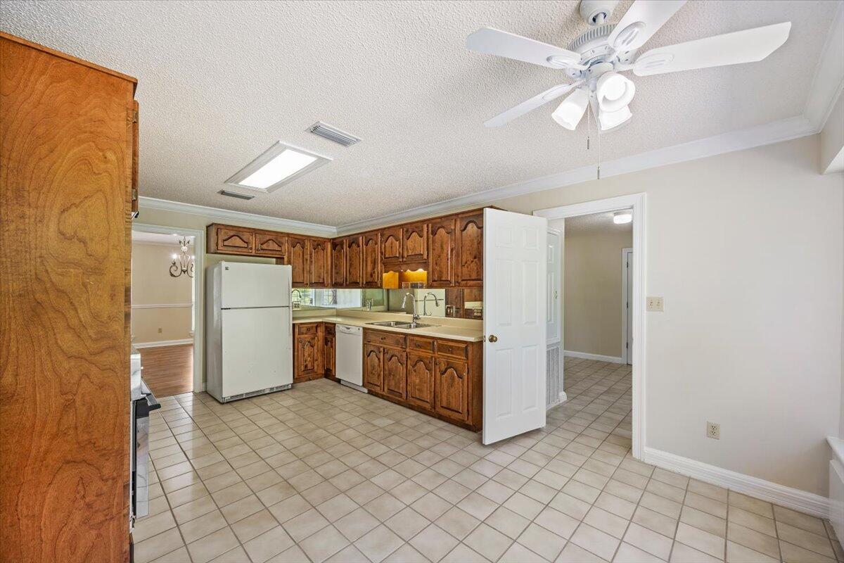 WATERVIEW ESTATES - Residential