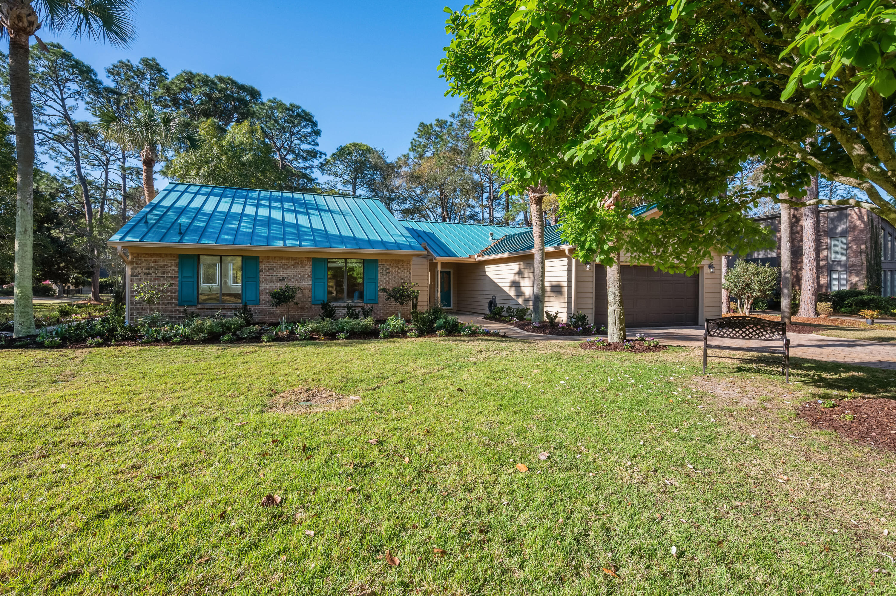 ST ANDREWS WEST BLUEWATER BAY 1 - Residential