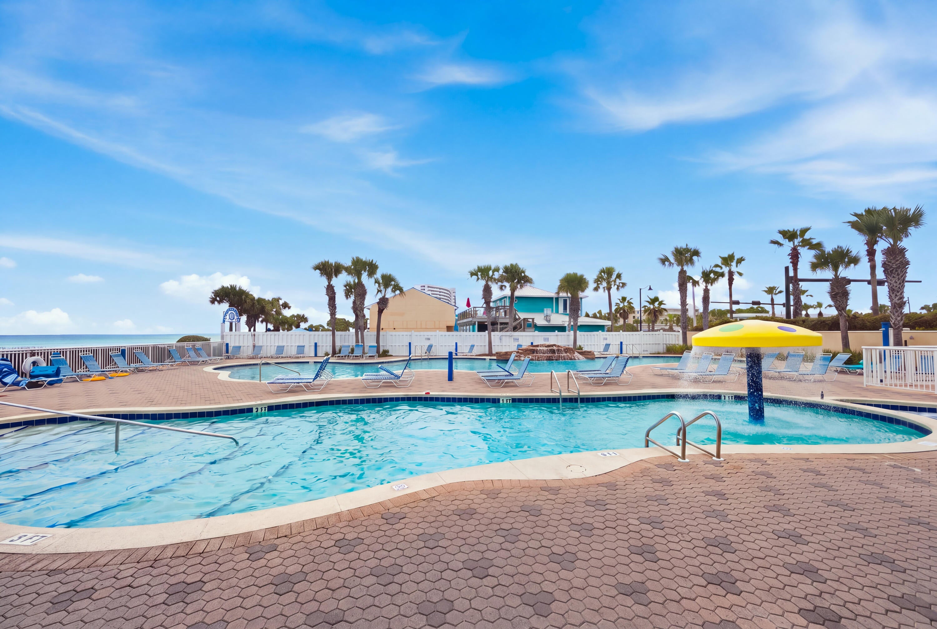 MAJESTIC BEACH TOWERS II - Residential