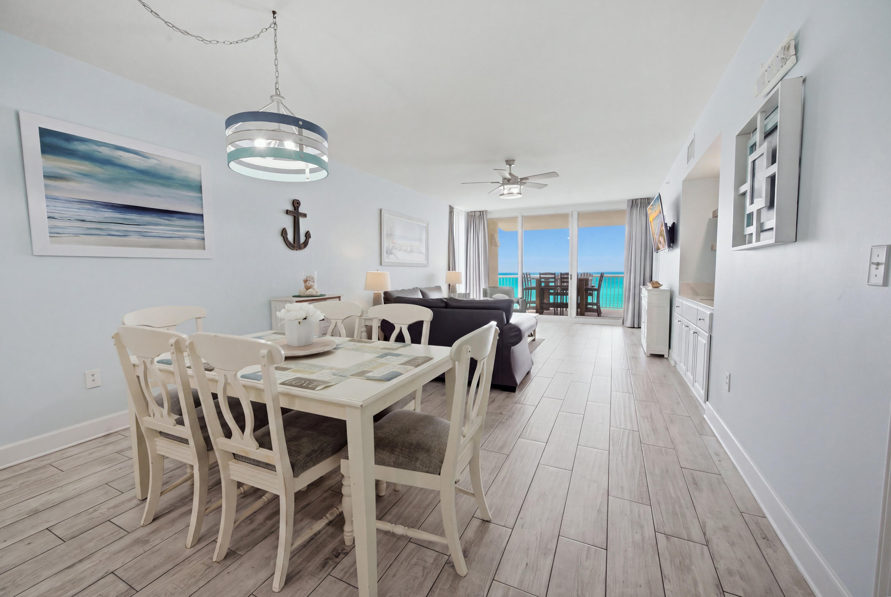 MAJESTIC BEACH TOWERS II - Residential