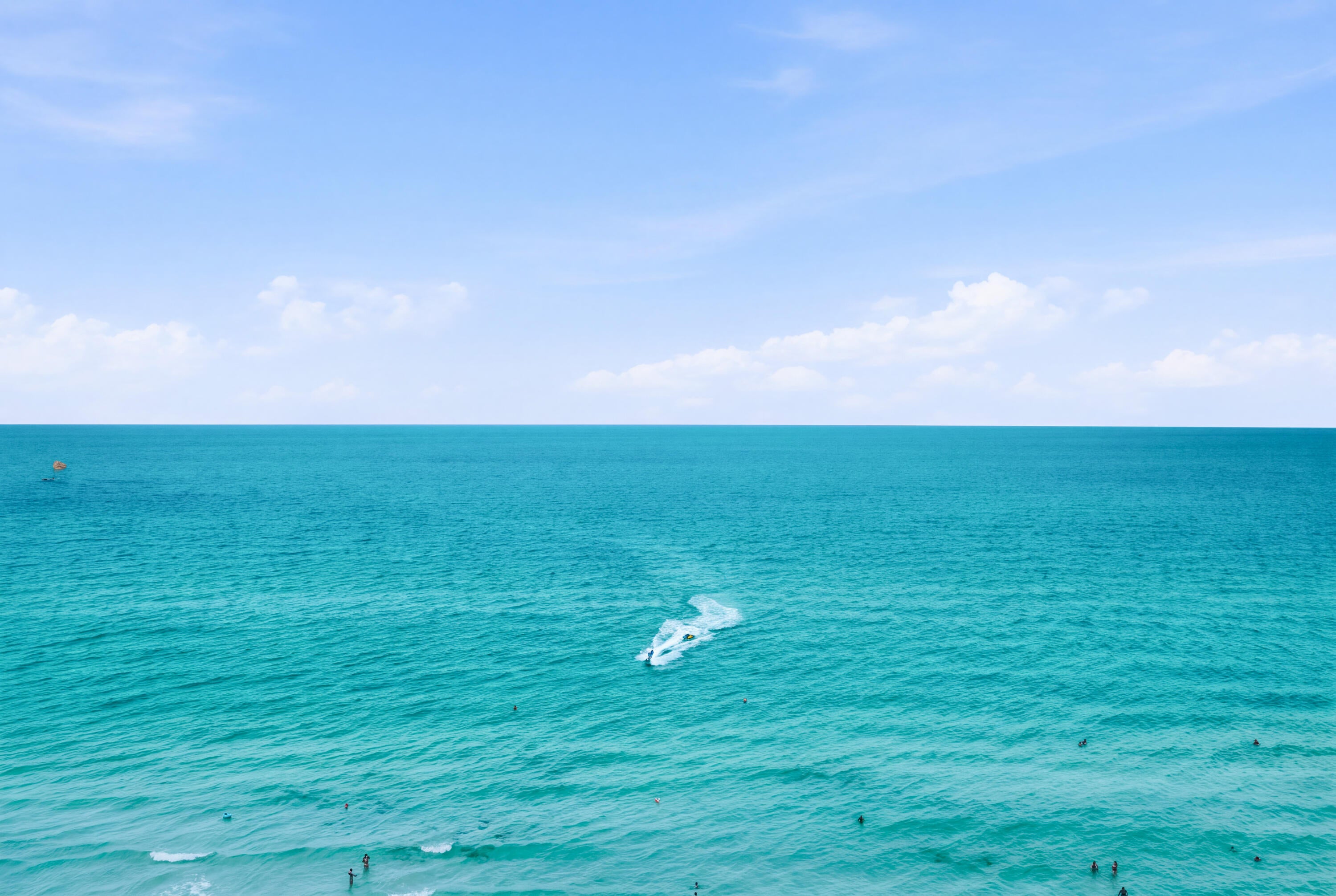 MAJESTIC BEACH TOWERS II - Residential
