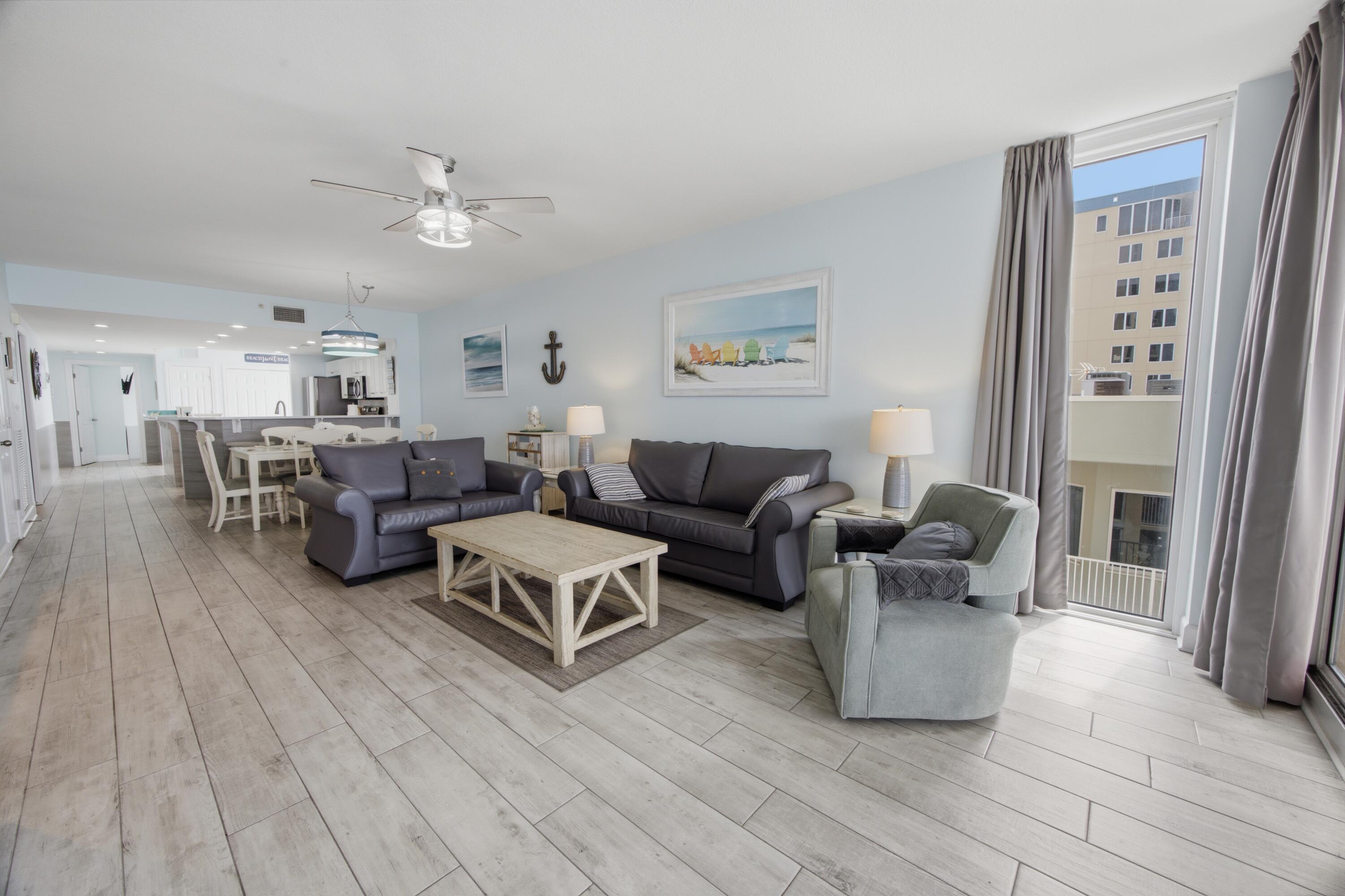 MAJESTIC BEACH TOWERS II - Residential
