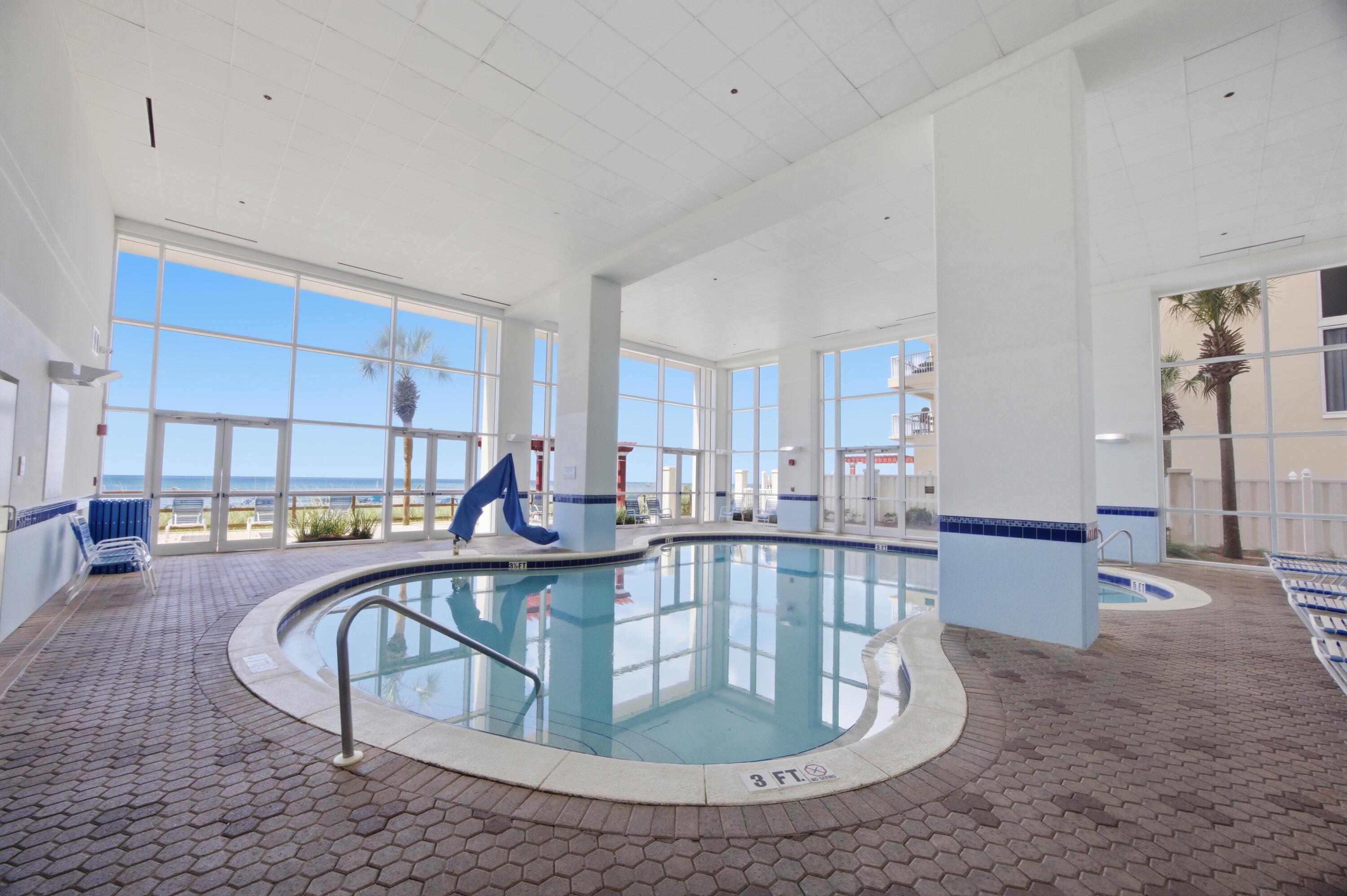MAJESTIC BEACH TOWERS II - Residential