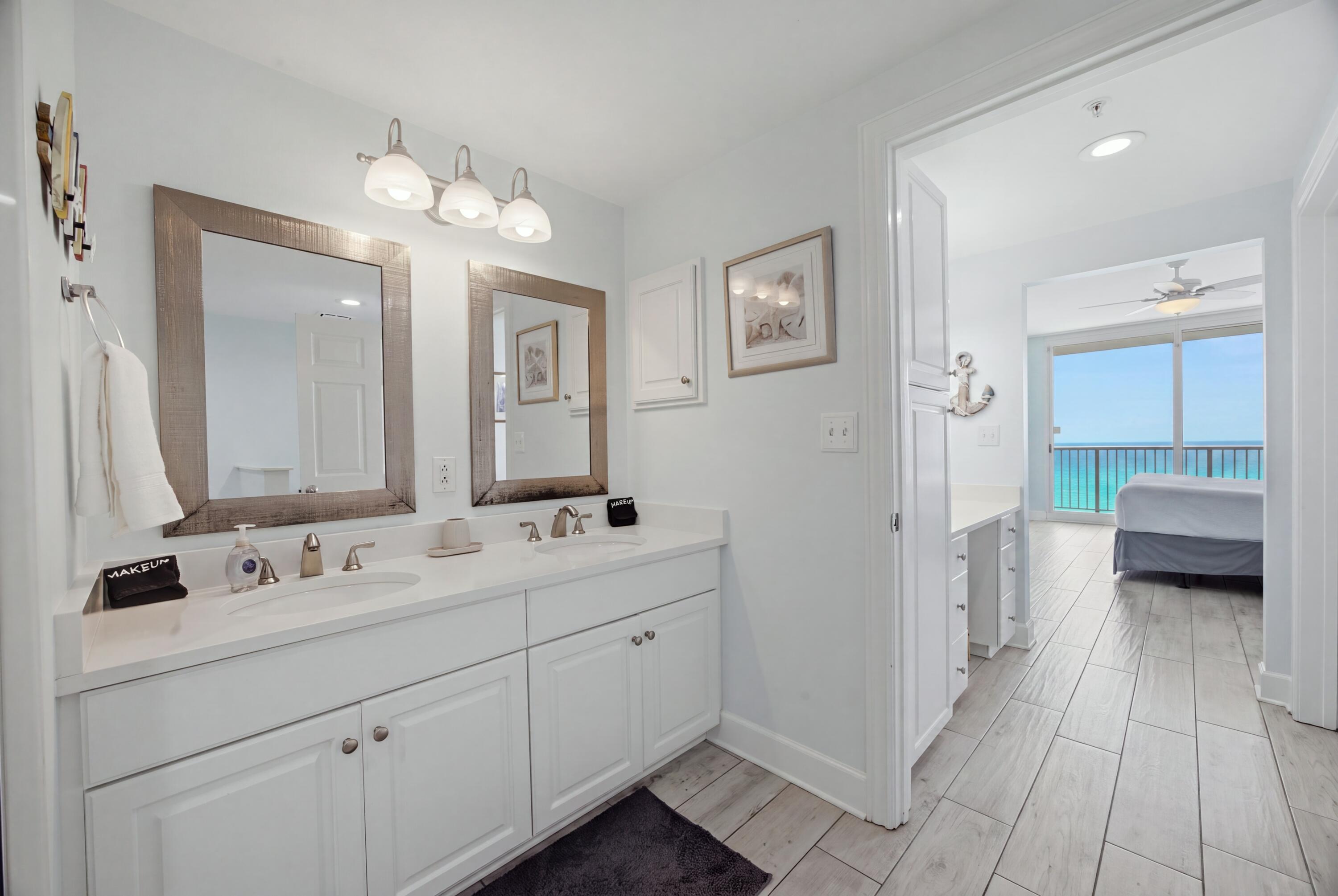 MAJESTIC BEACH TOWERS II - Residential