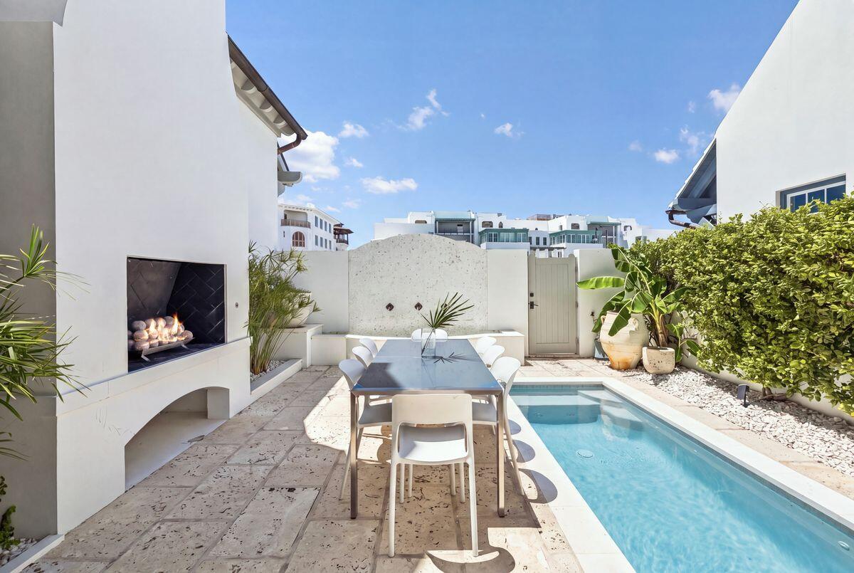 ALYS BEACH - Residential