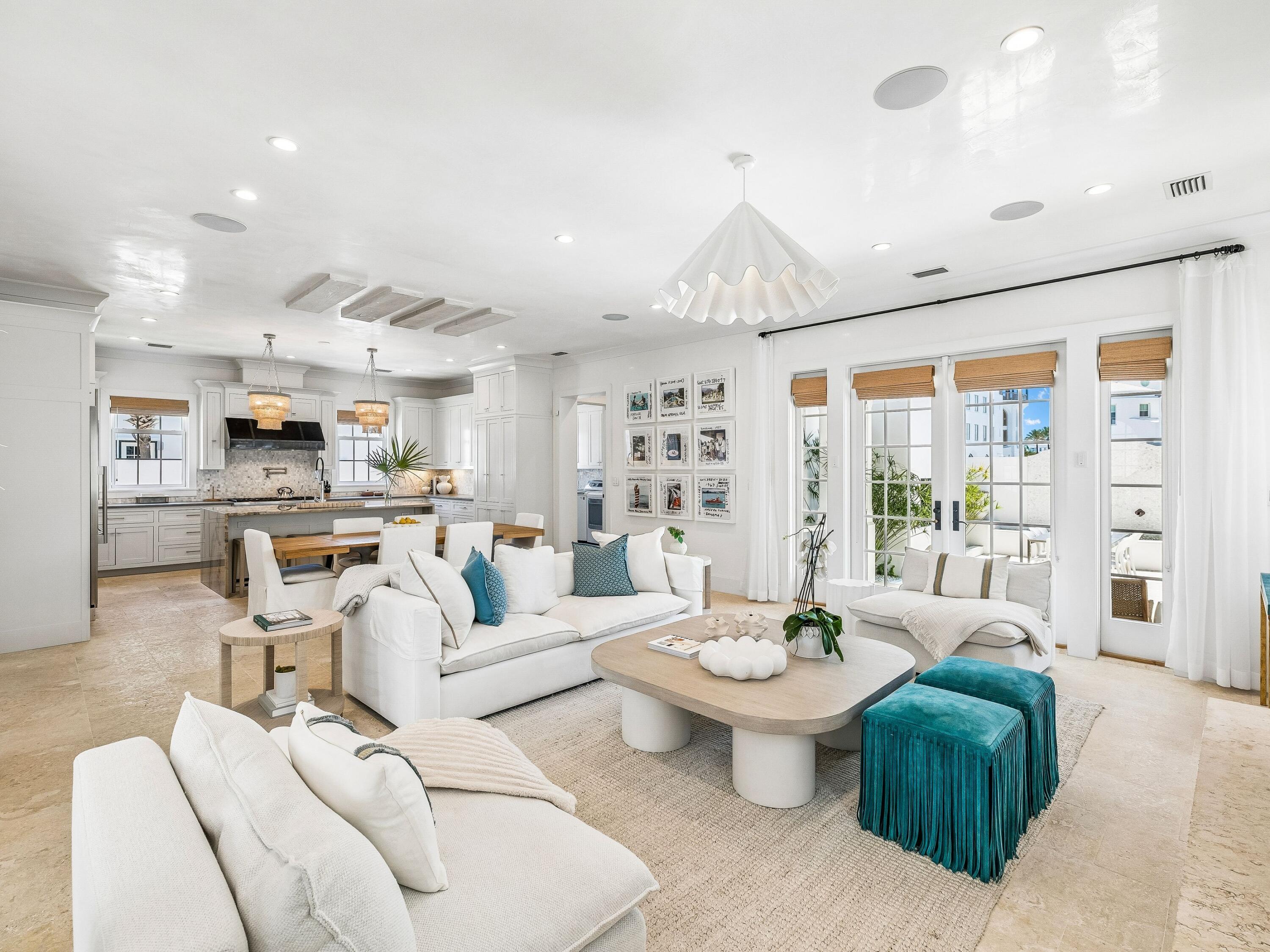ALYS BEACH - Residential