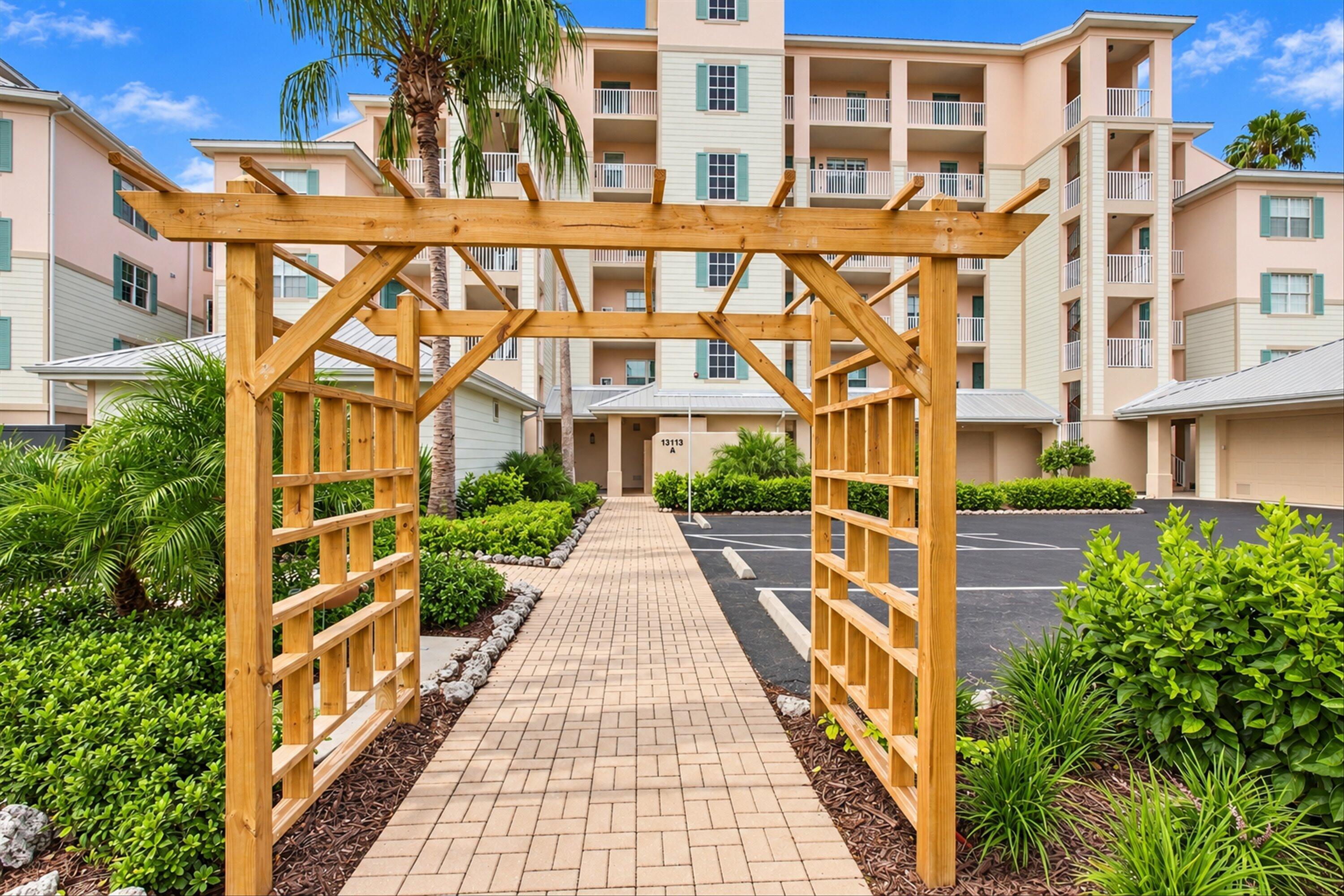 Boca Vista - Residential