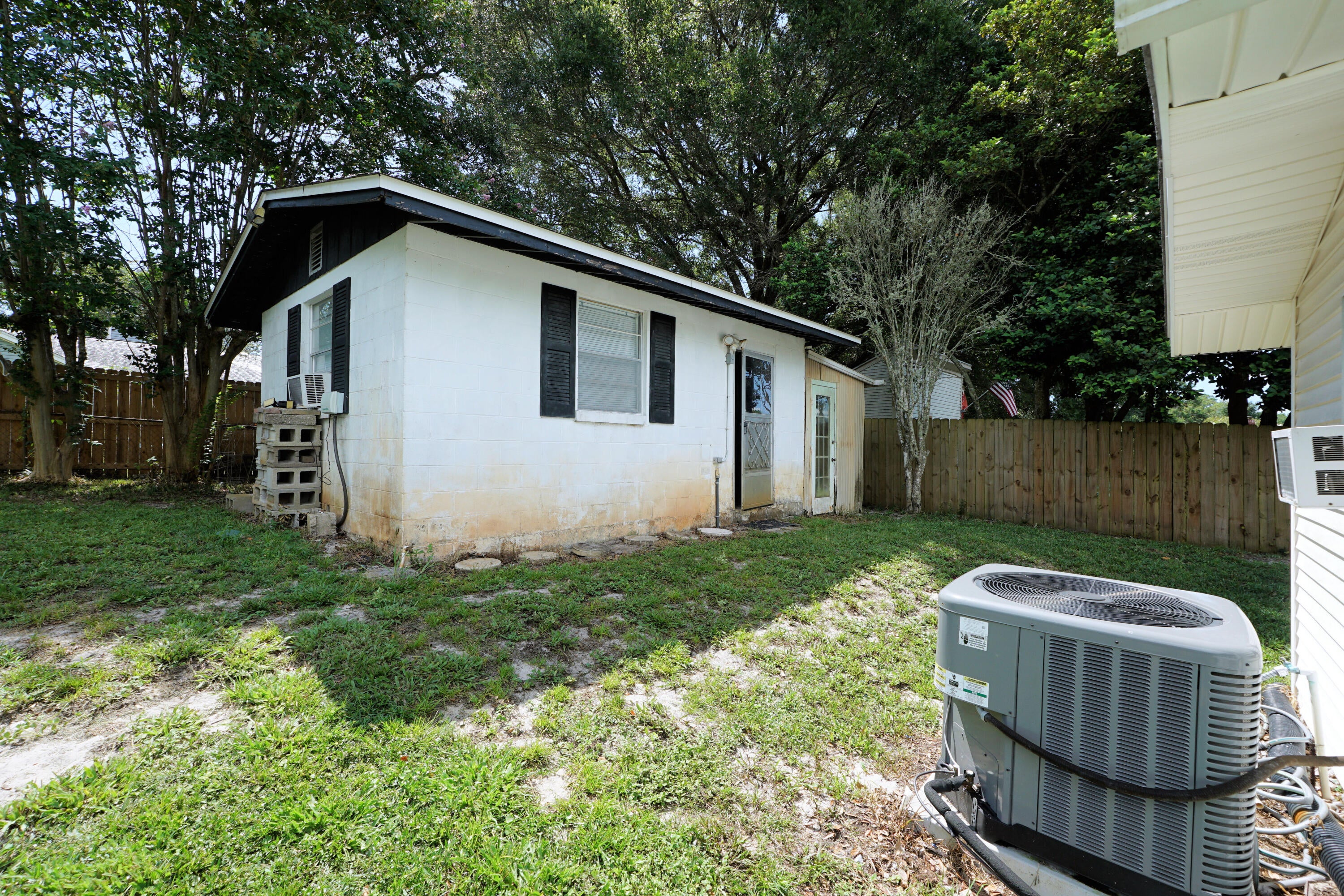 MARY ESTHER HEIGHTS - Residential