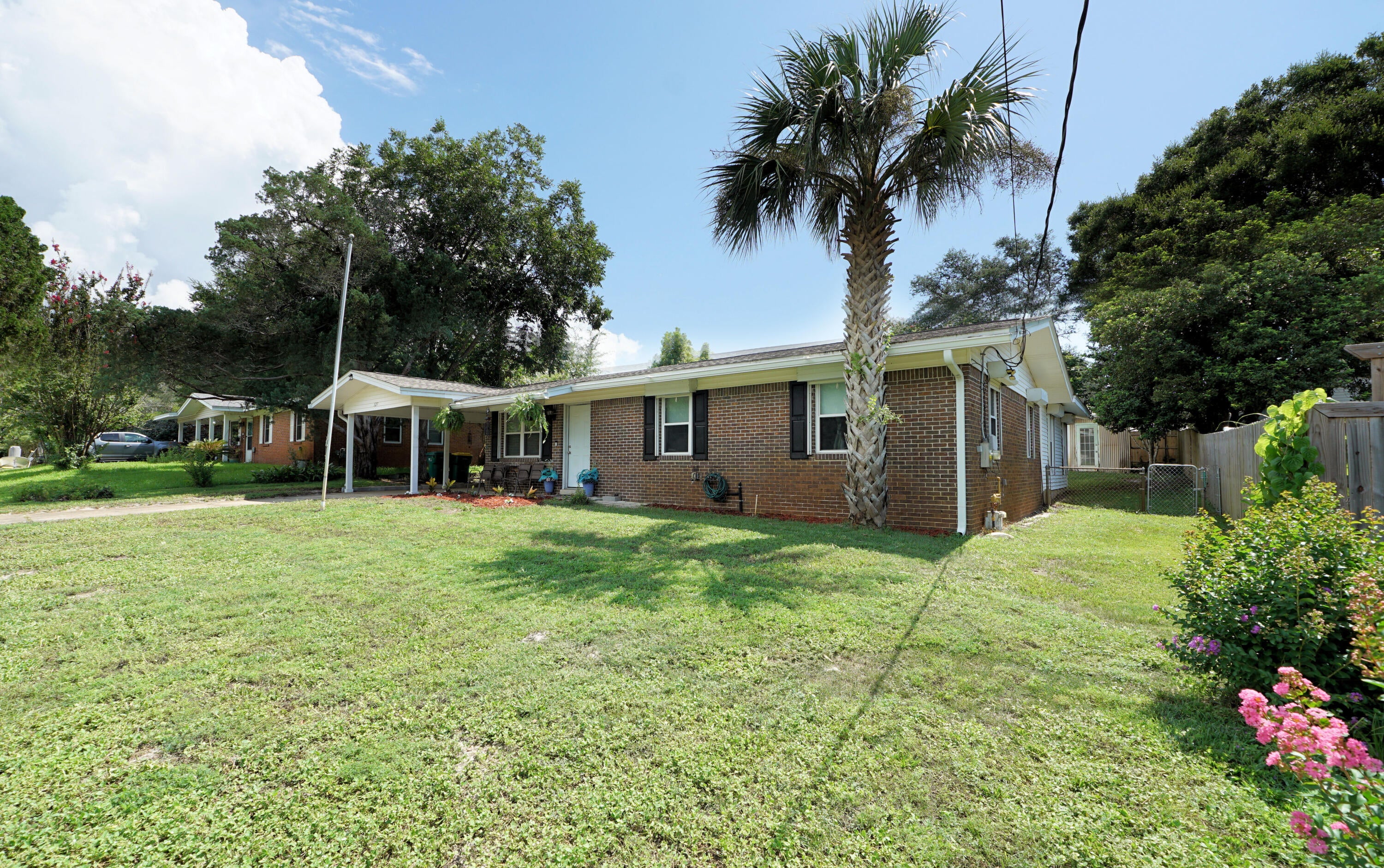 MARY ESTHER HEIGHTS - Residential