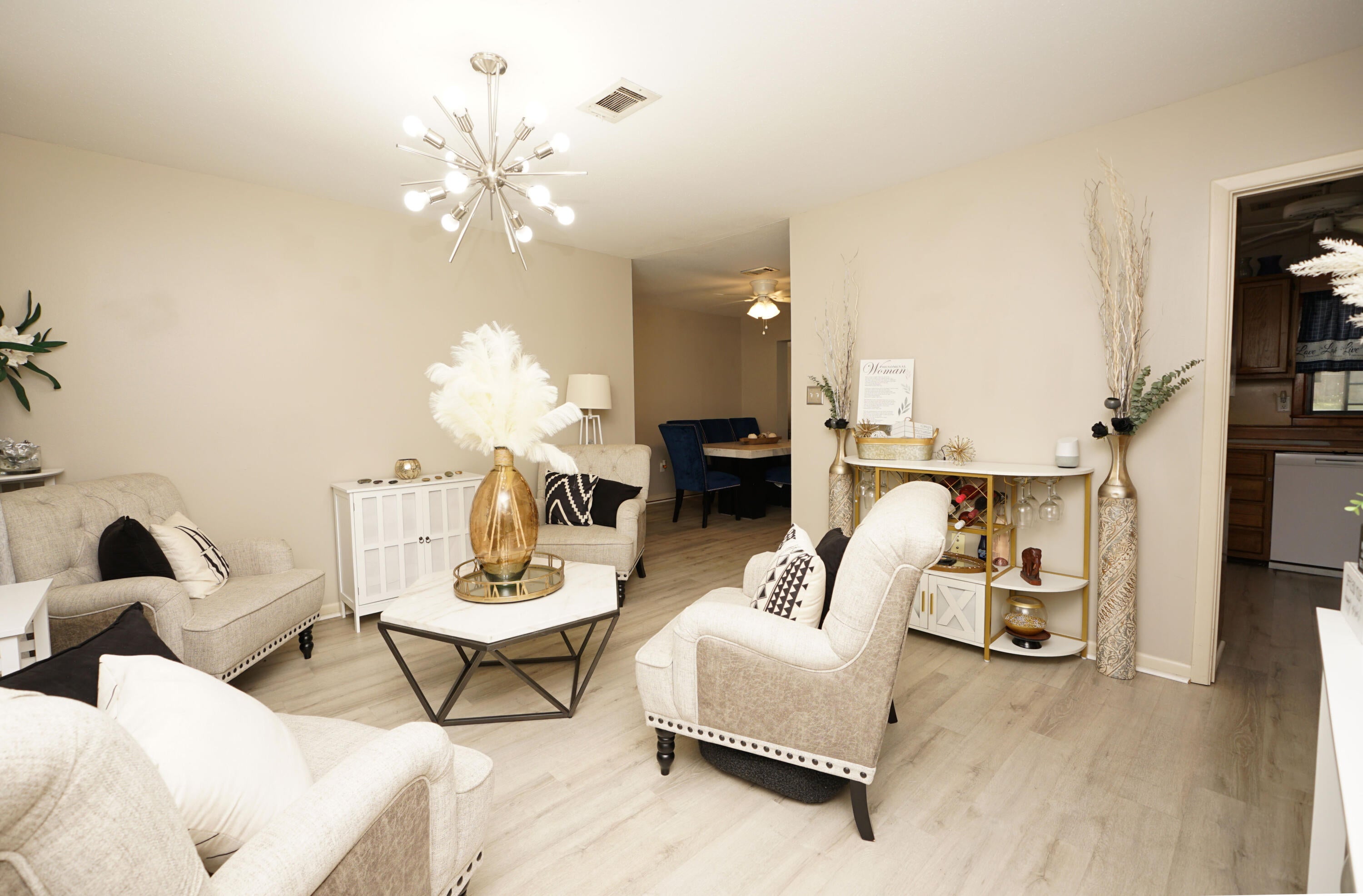 MARY ESTHER HEIGHTS - Residential