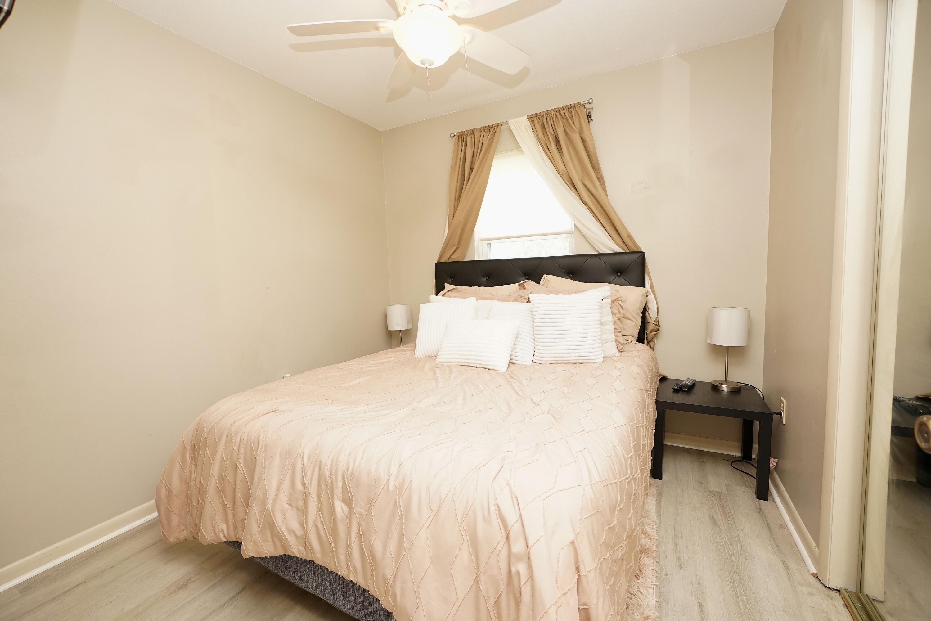 MARY ESTHER HEIGHTS - Residential