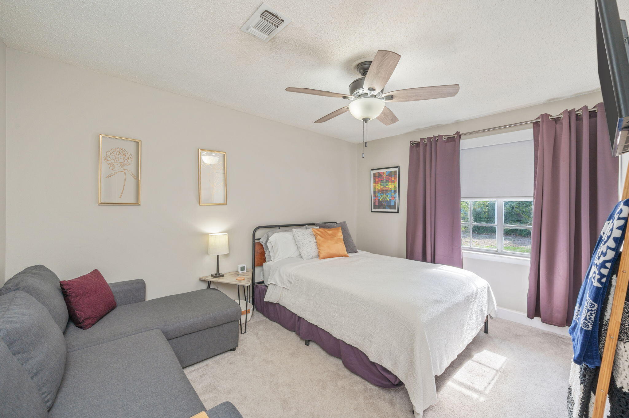 MIDPINES - Residential