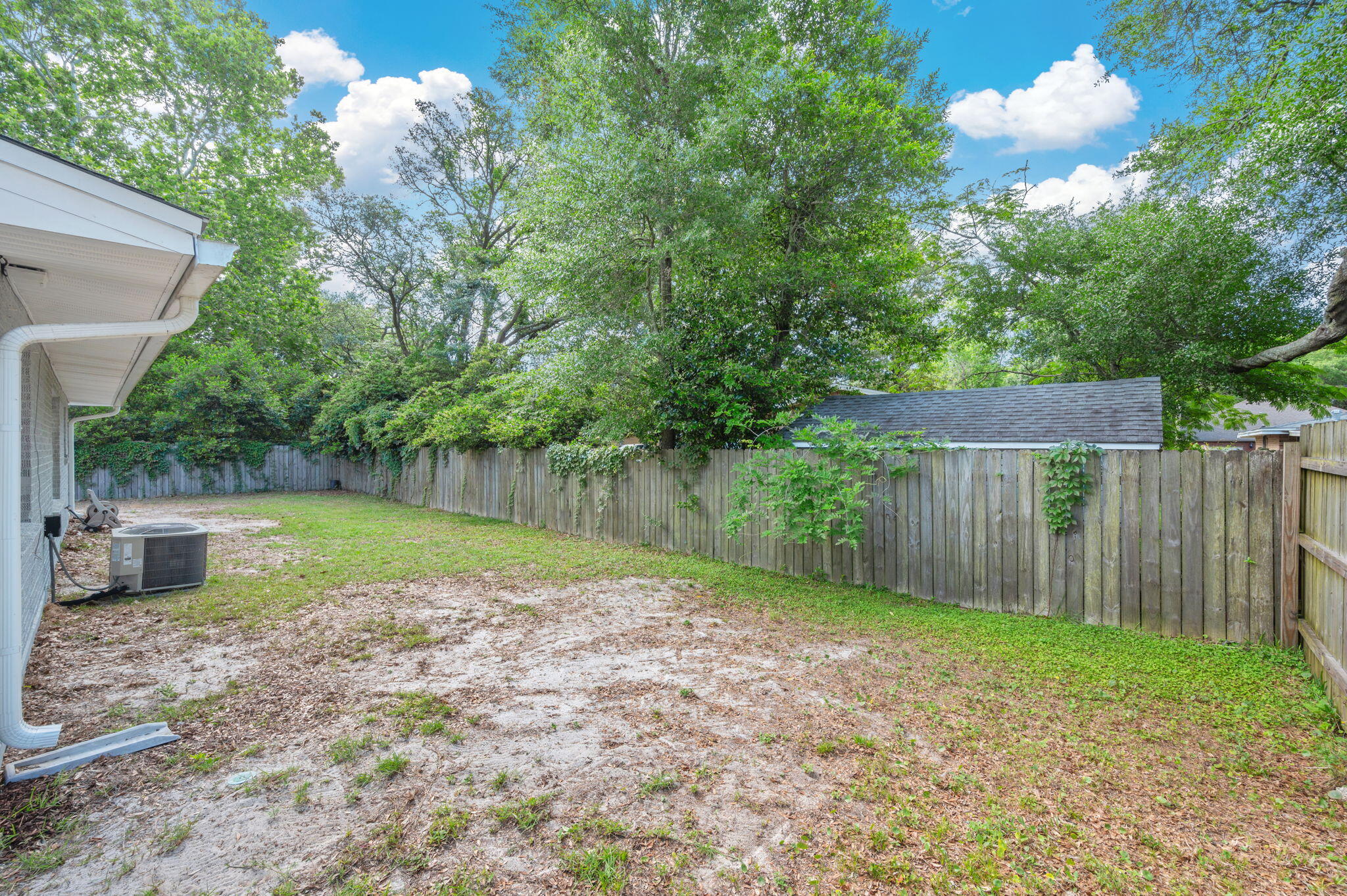 MIDPINES - Residential