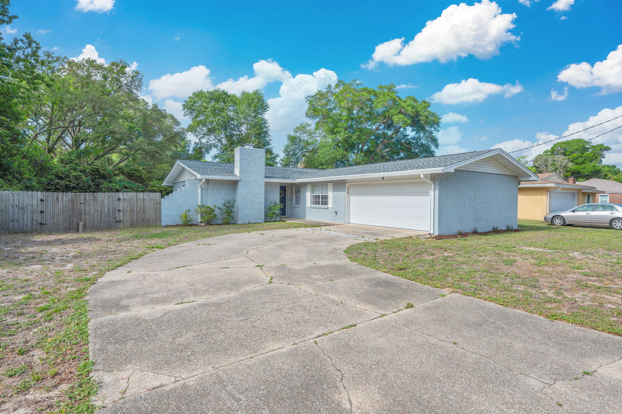 MIDPINES - Residential