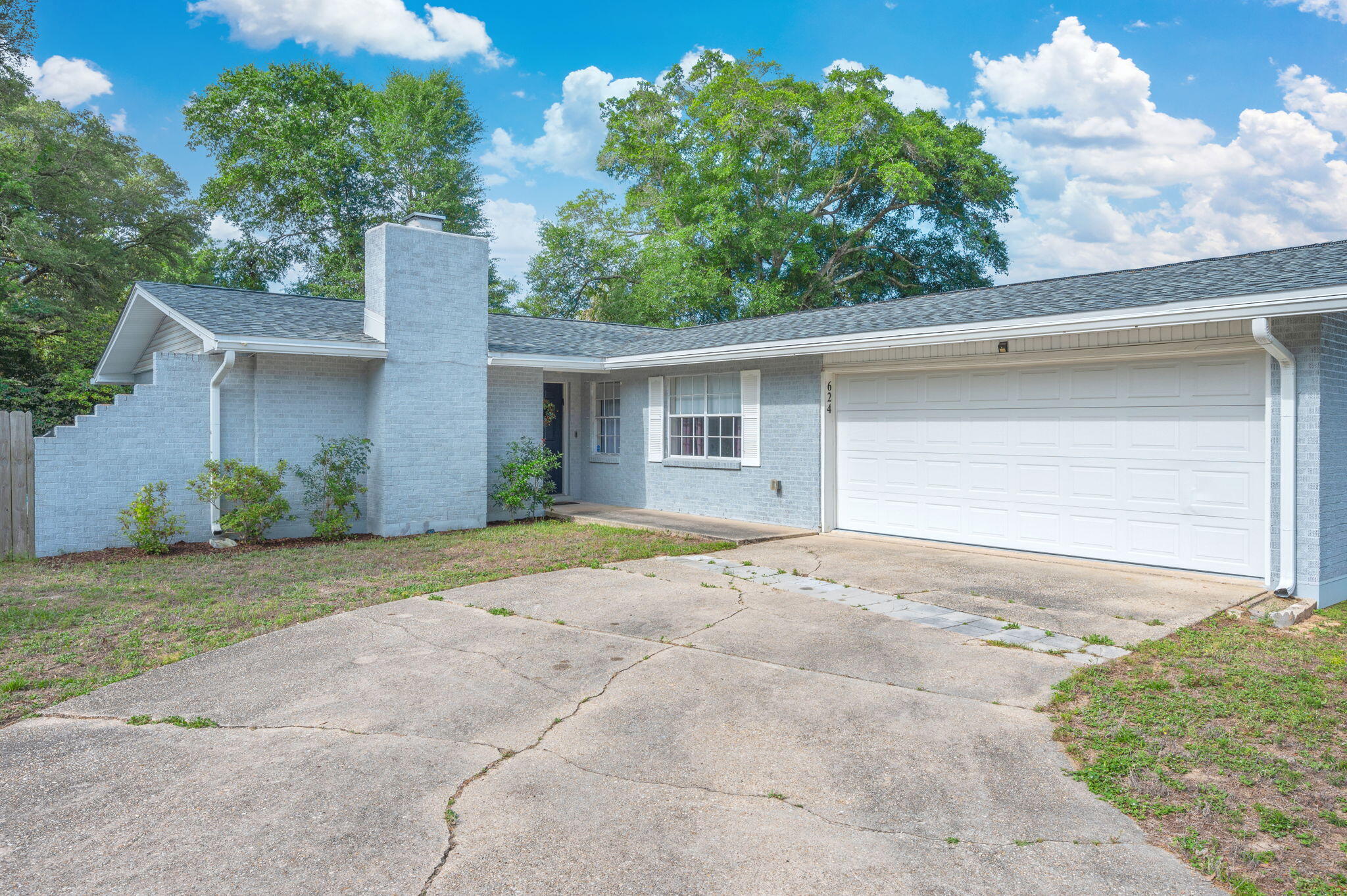 MIDPINES - Residential