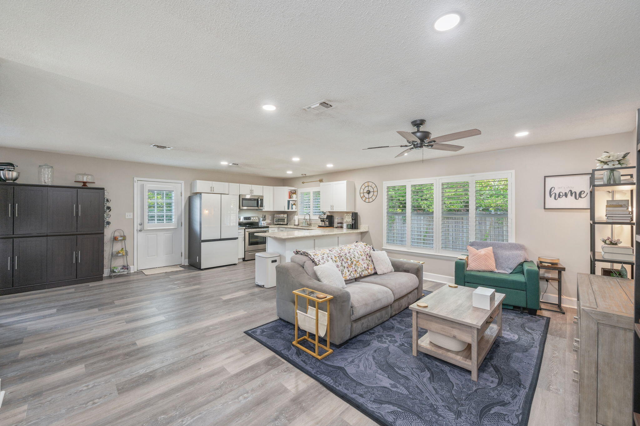 MIDPINES - Residential