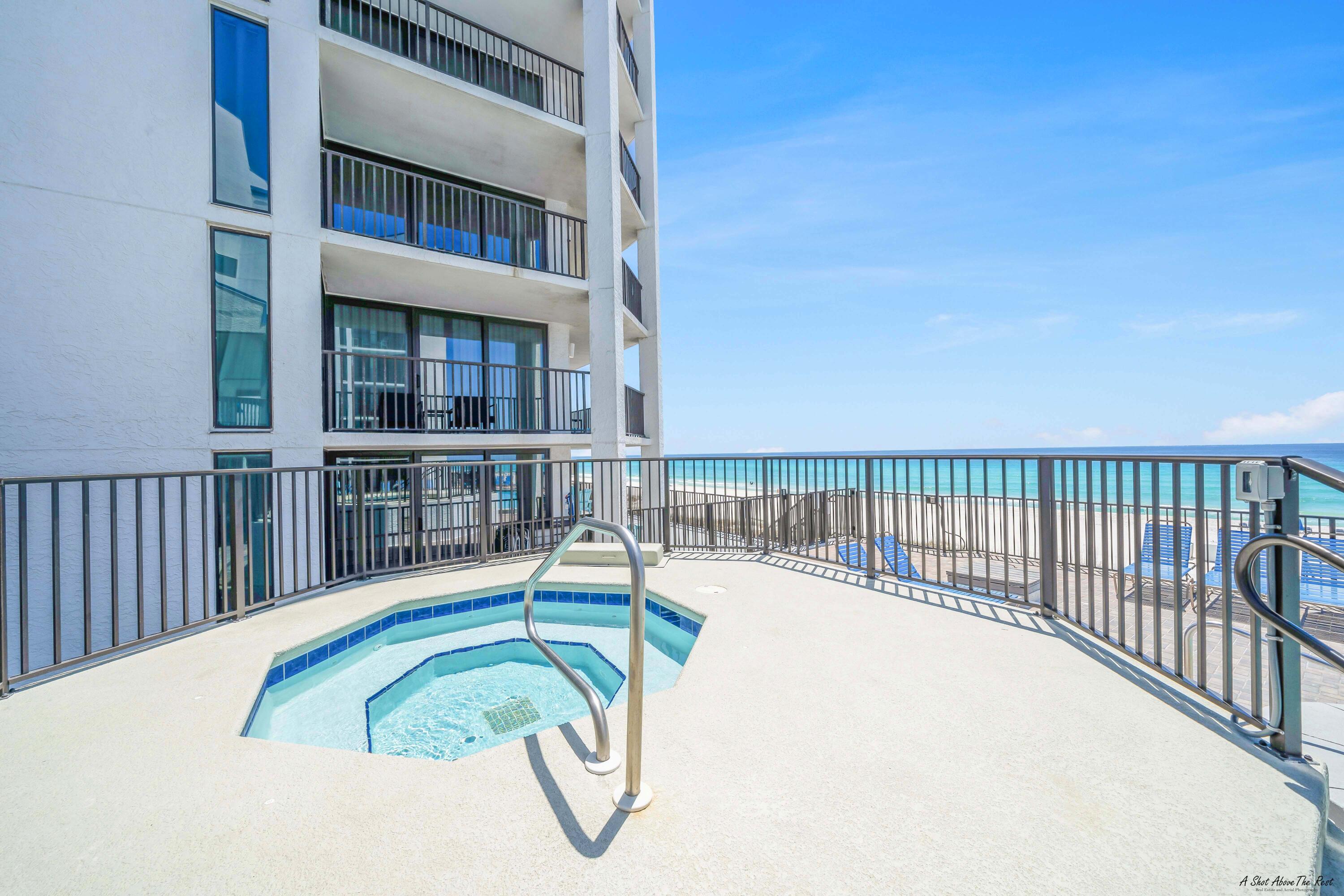 AQUAVISTA CONDO - Residential