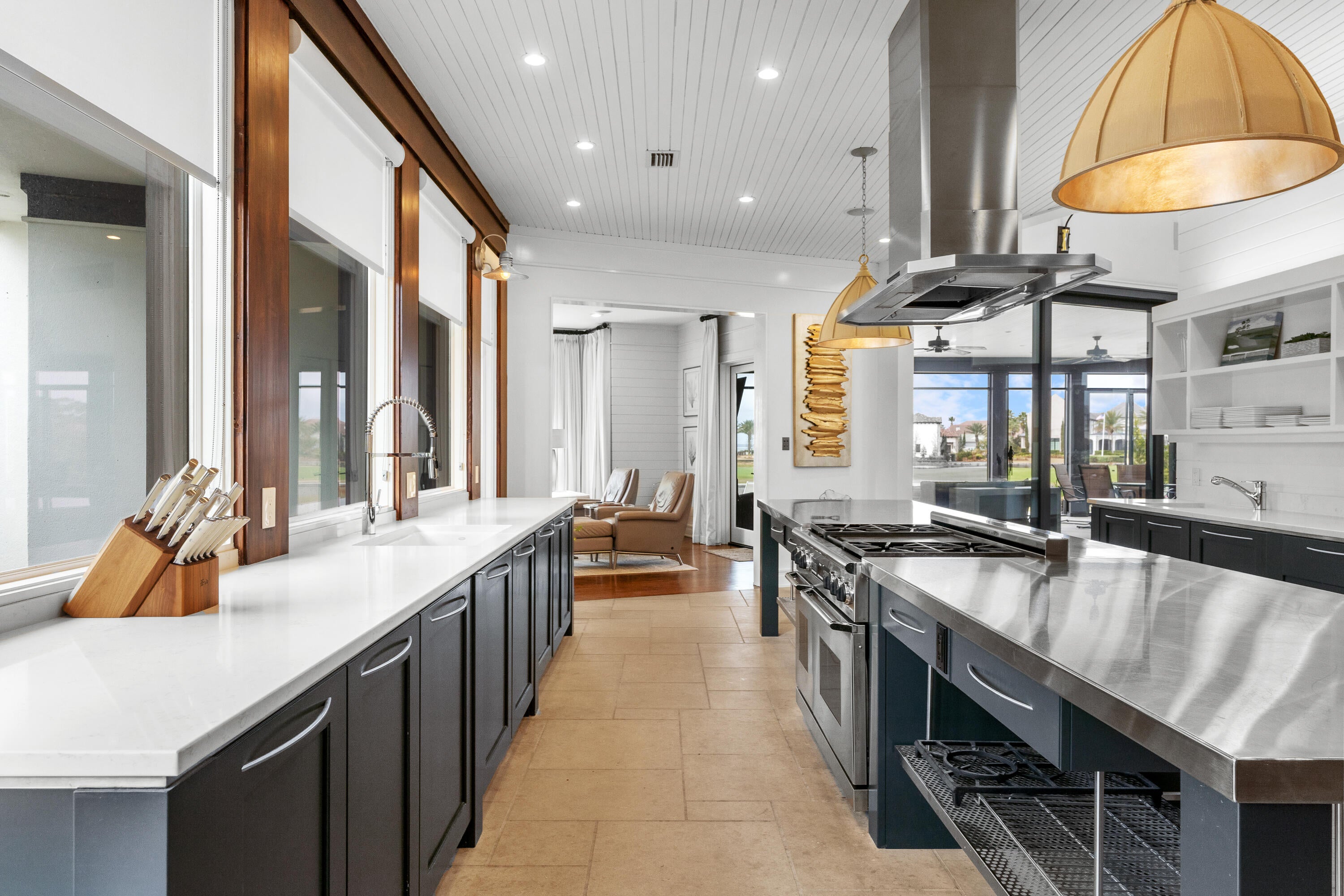 BURNT PINE - Residential