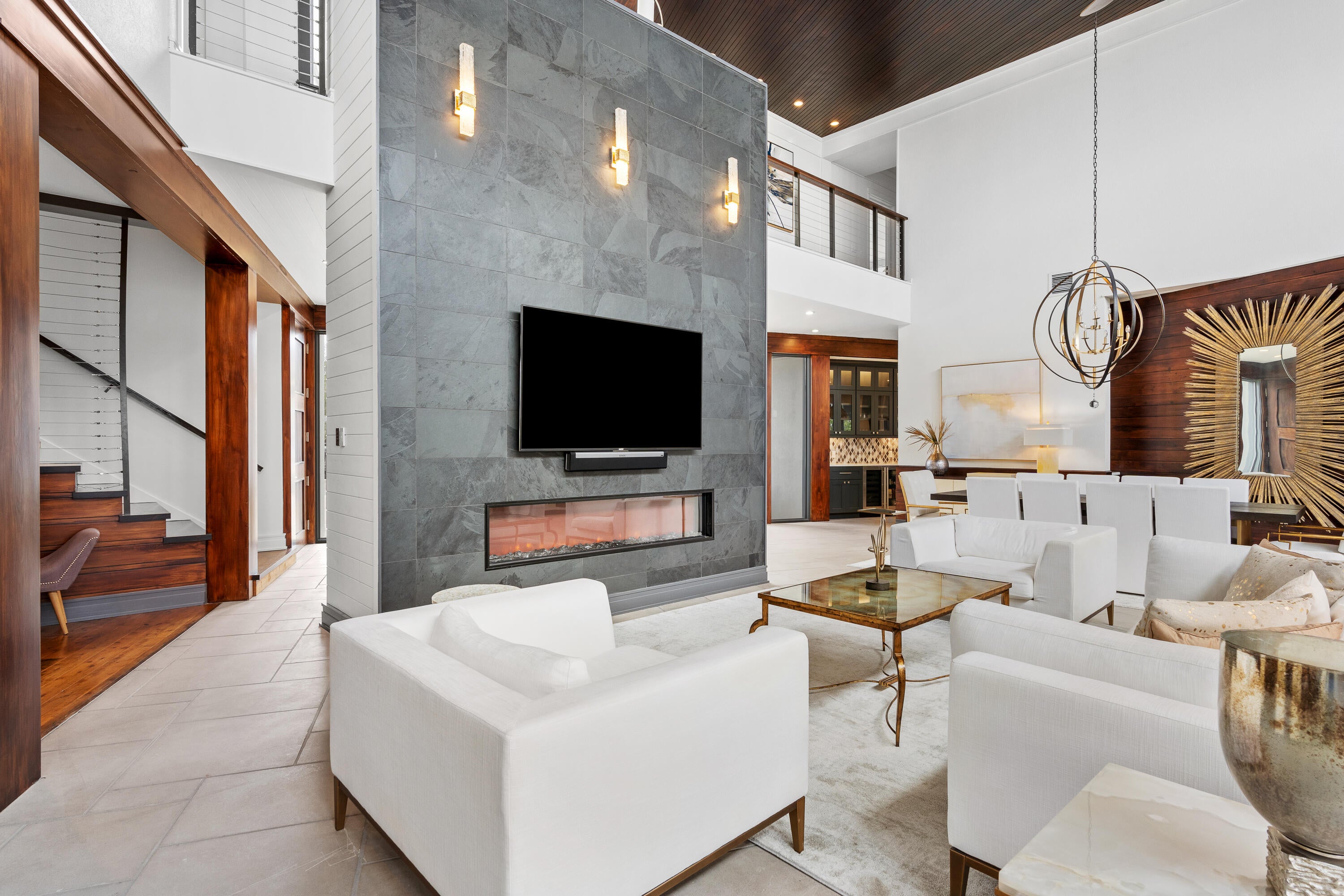 BURNT PINE - Residential