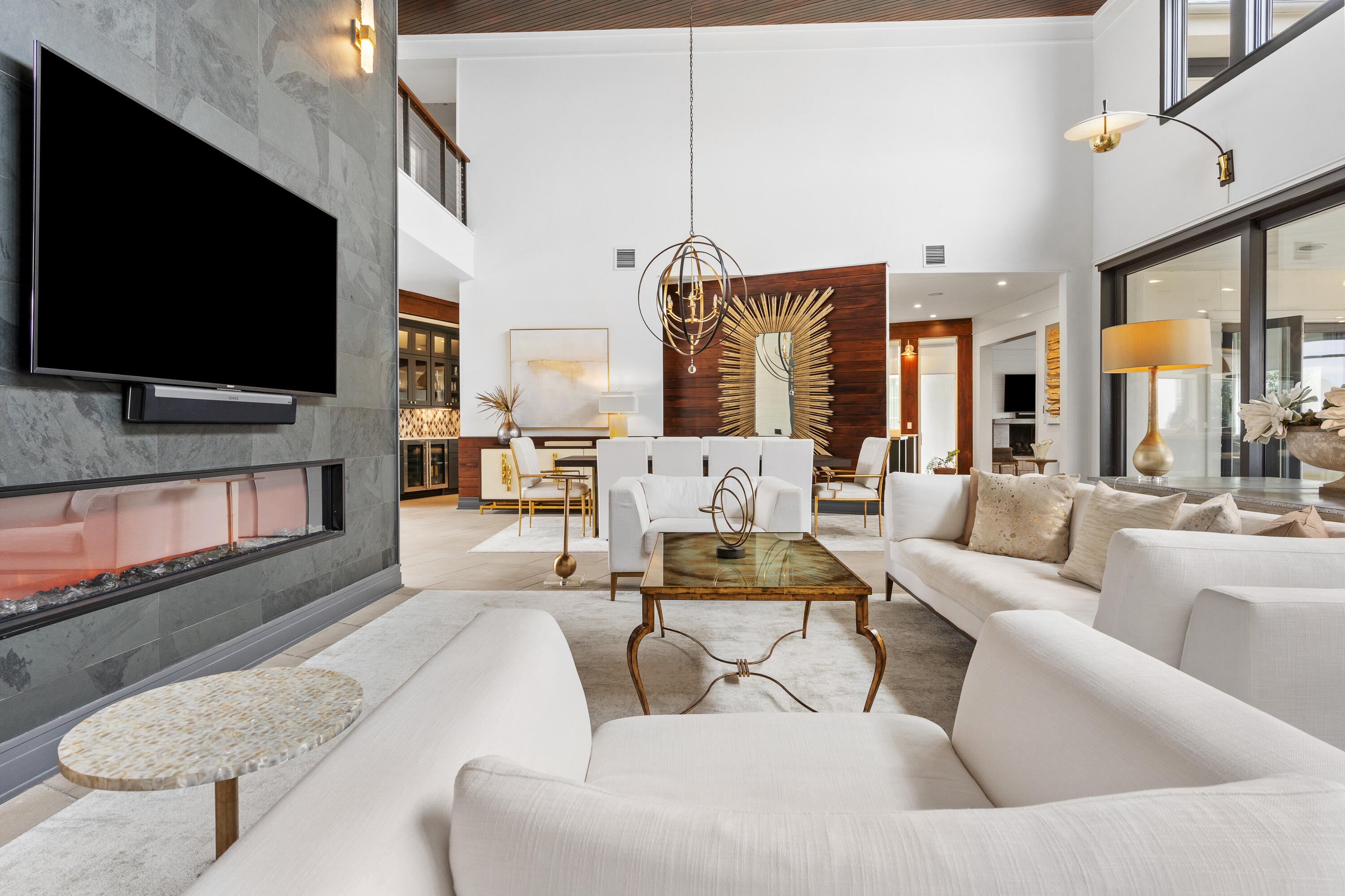 BURNT PINE - Residential