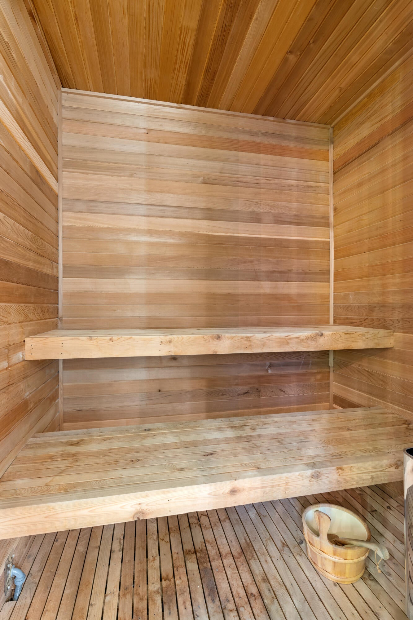 BURNT PINE - Residential