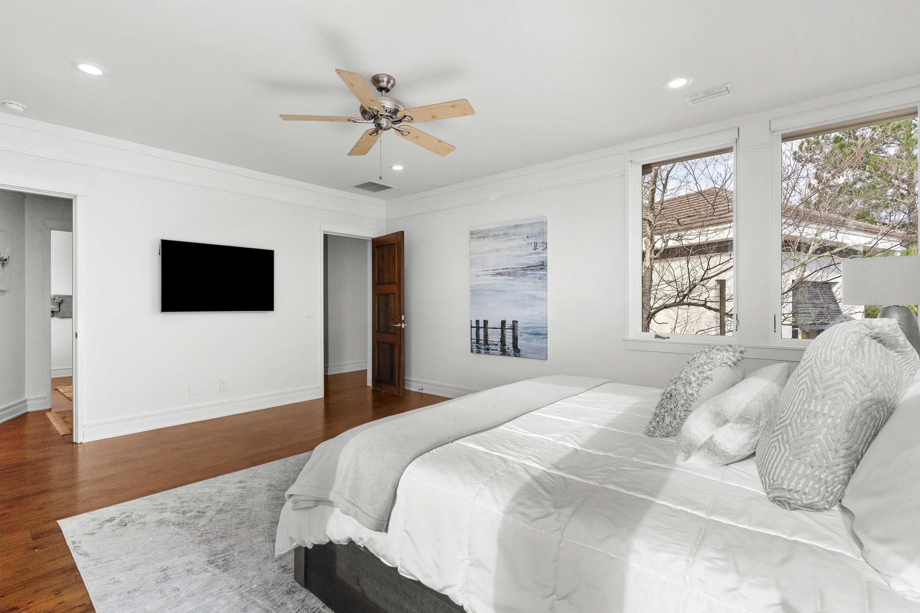 BURNT PINE - Residential