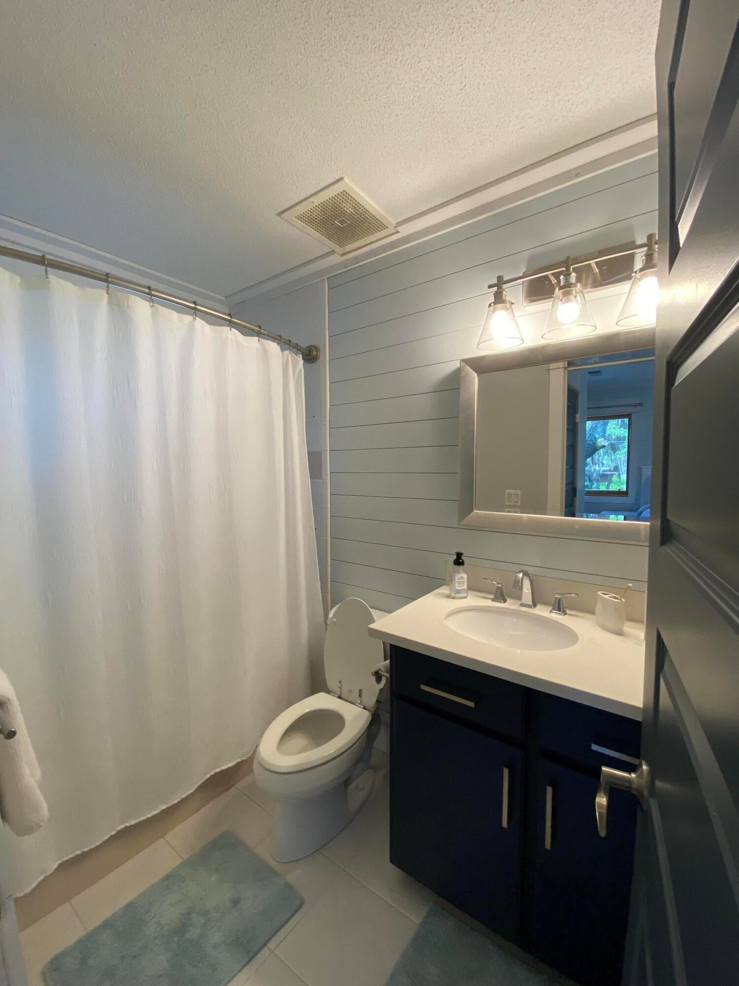 CASABLANCA ISLES - Residential