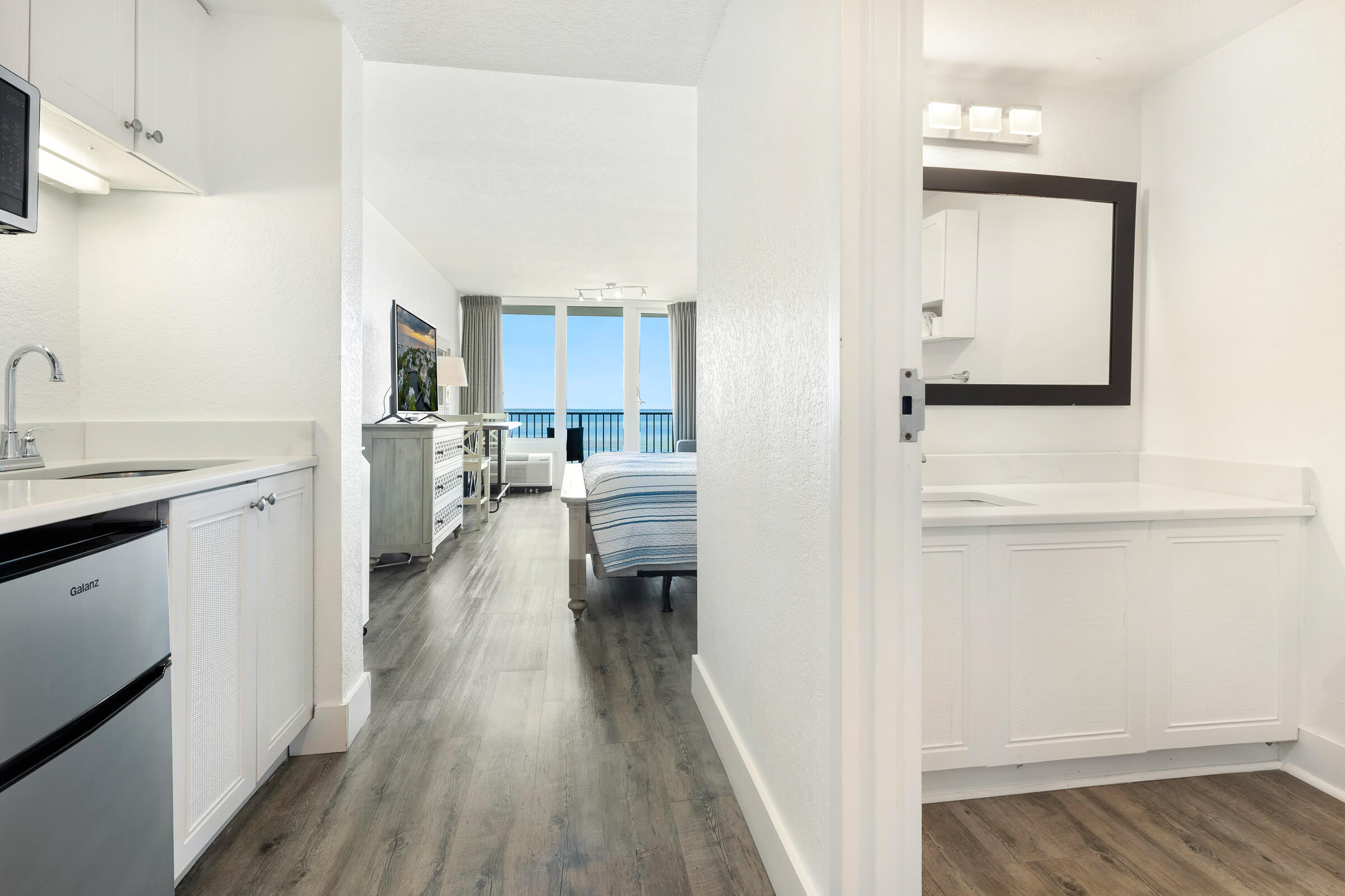 BAYSIDE CONDO SANDESTIN - Residential